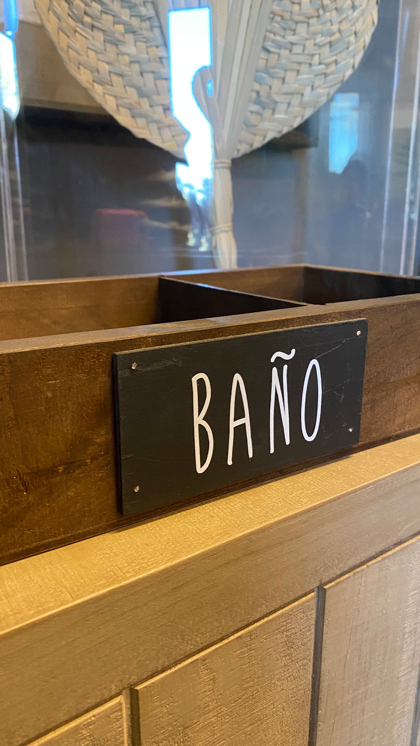 Caja baño con división teñido Café