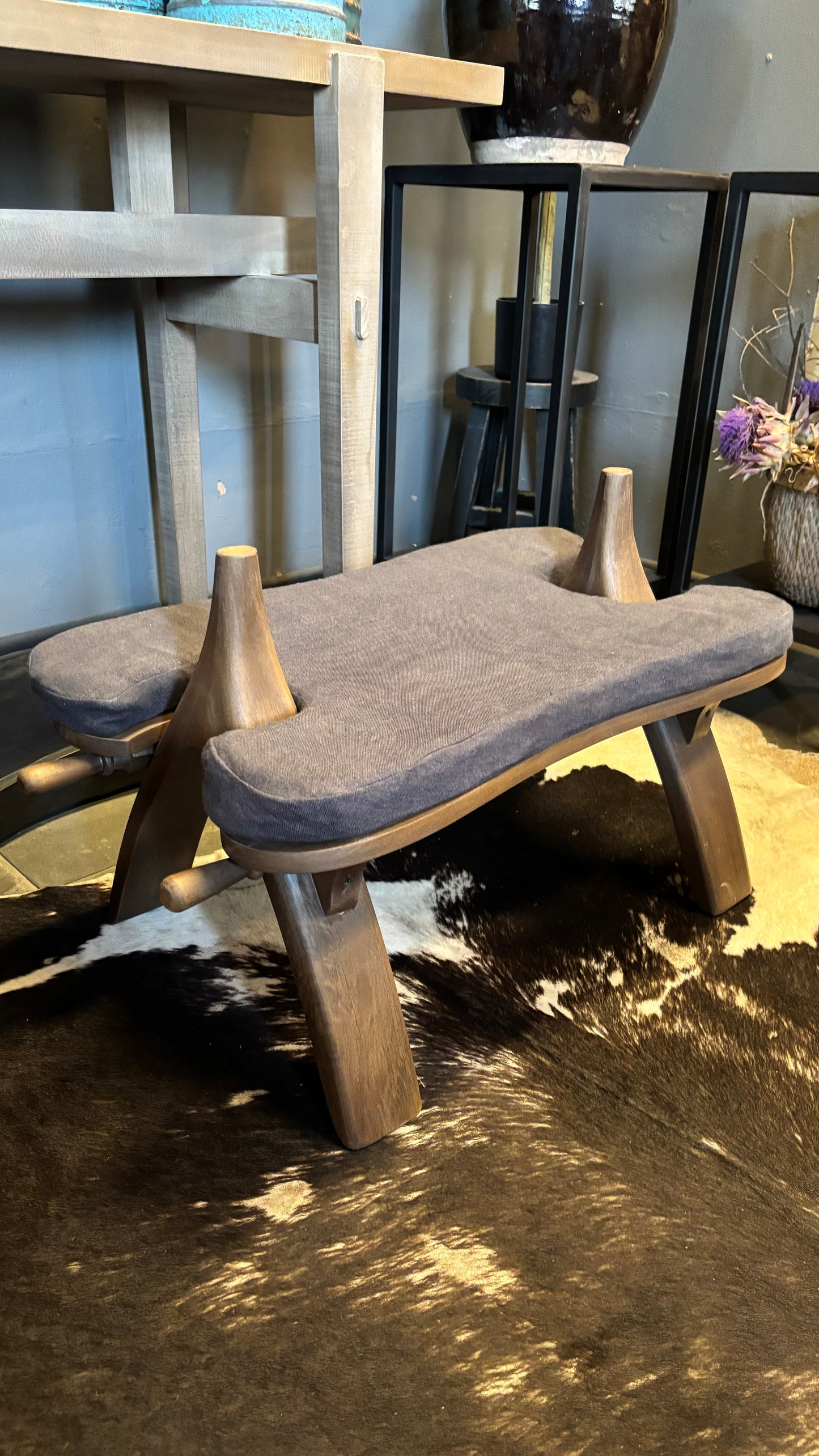 Piso matero con cojín teñido café