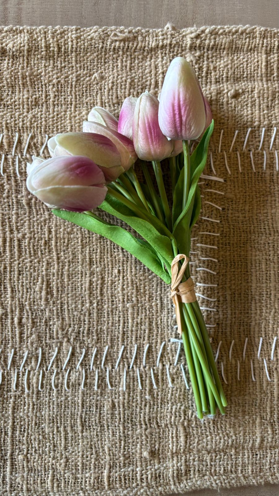 Ramo 12 tulipanes morado