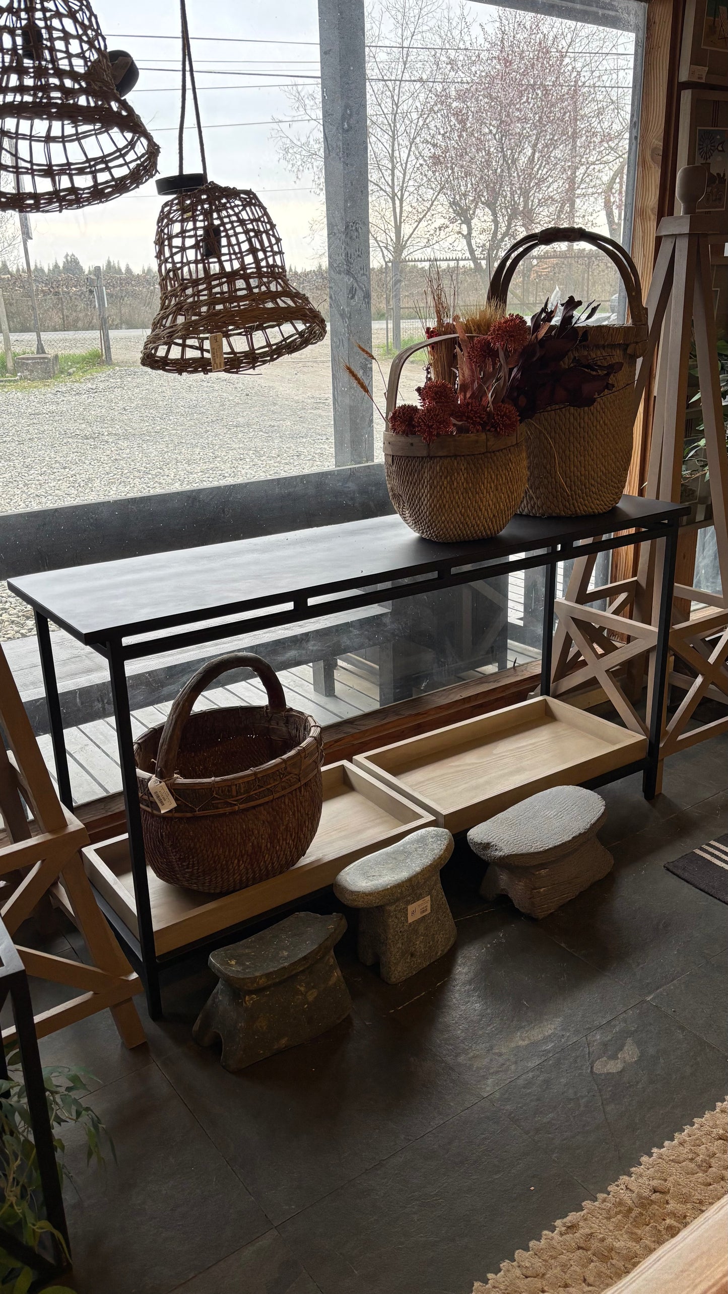 Arrimo cubierta latón 2 bandejas 140x40x80 teñido rústico