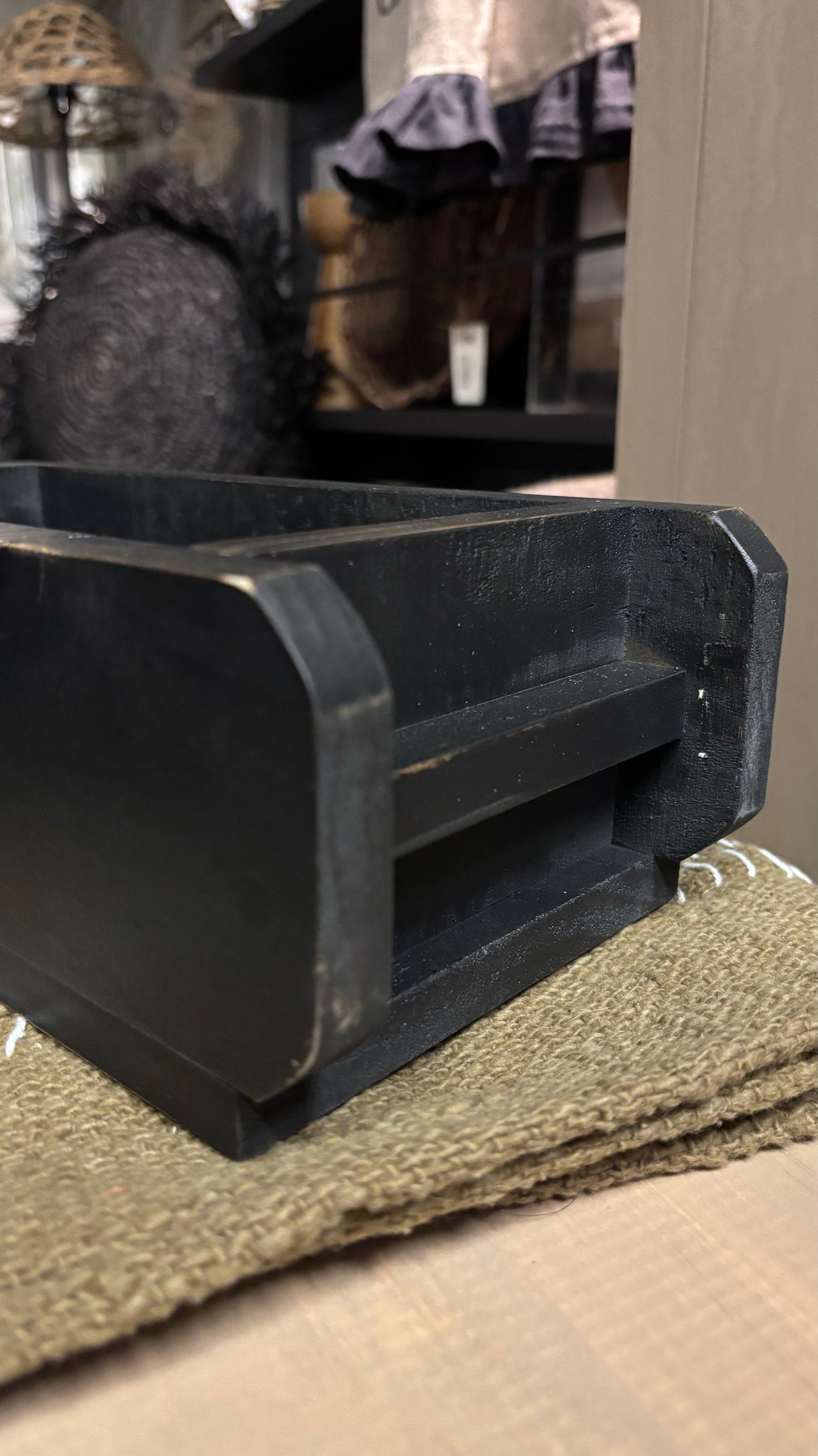 Caja multiuso pátina negra