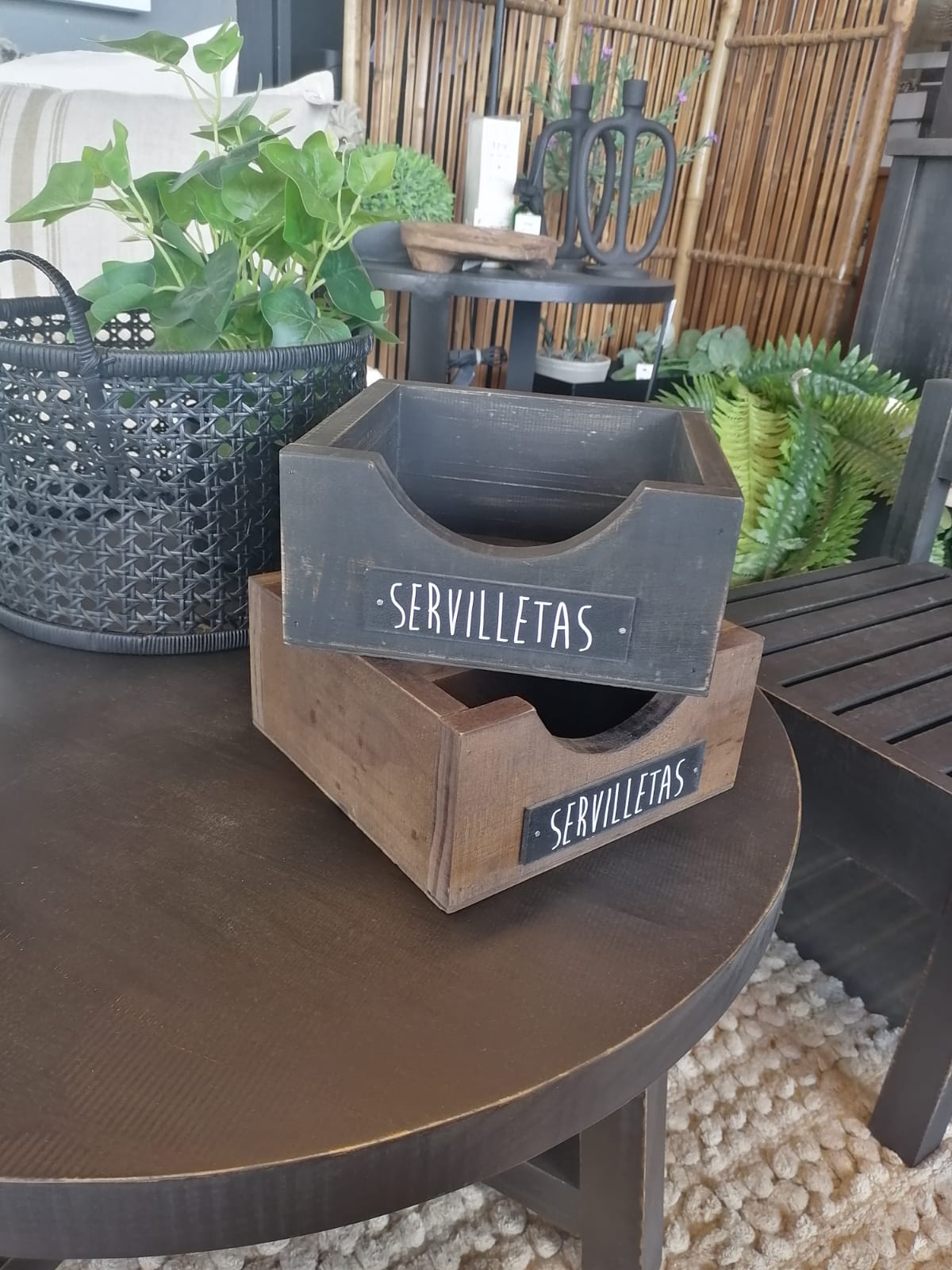 Servilletero — Pátina Negra 20x20x9