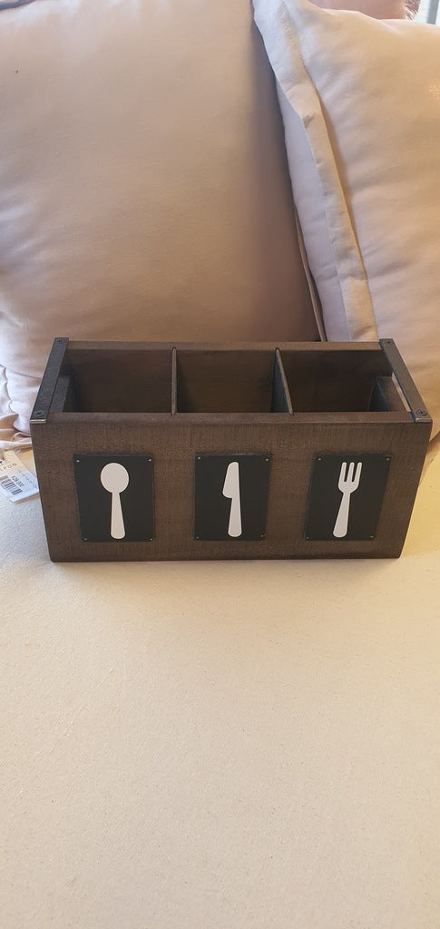 Porta Cubierto con Separaciones - Teñido Café 30x13x14.5