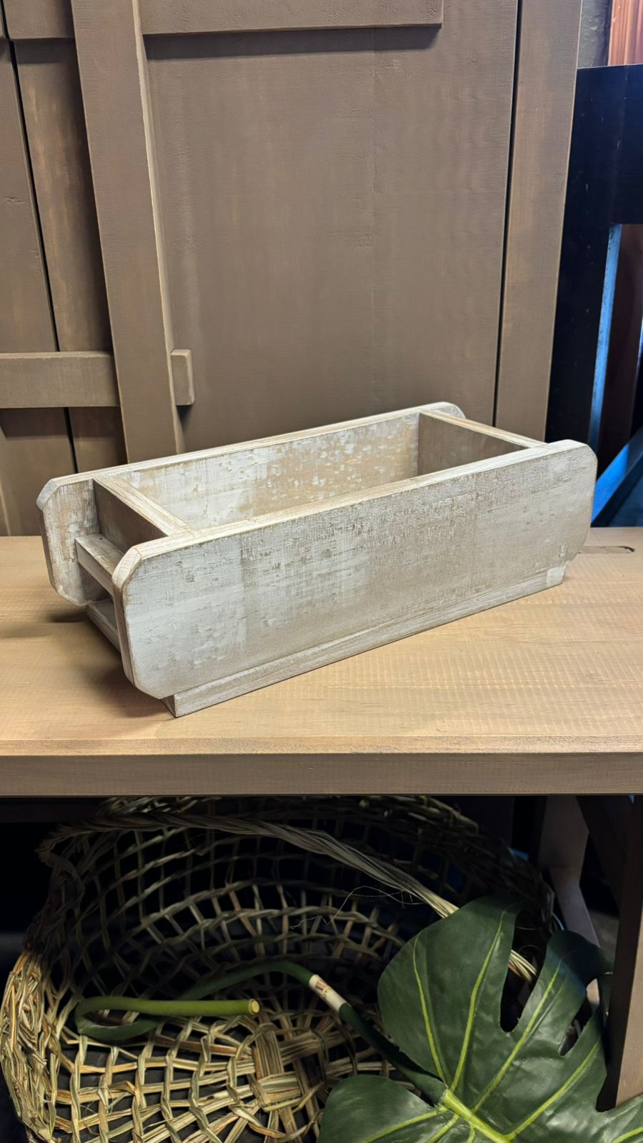 Caja Multiuso — Pino Clear Aserrada Pátina Blanca 32x14x10