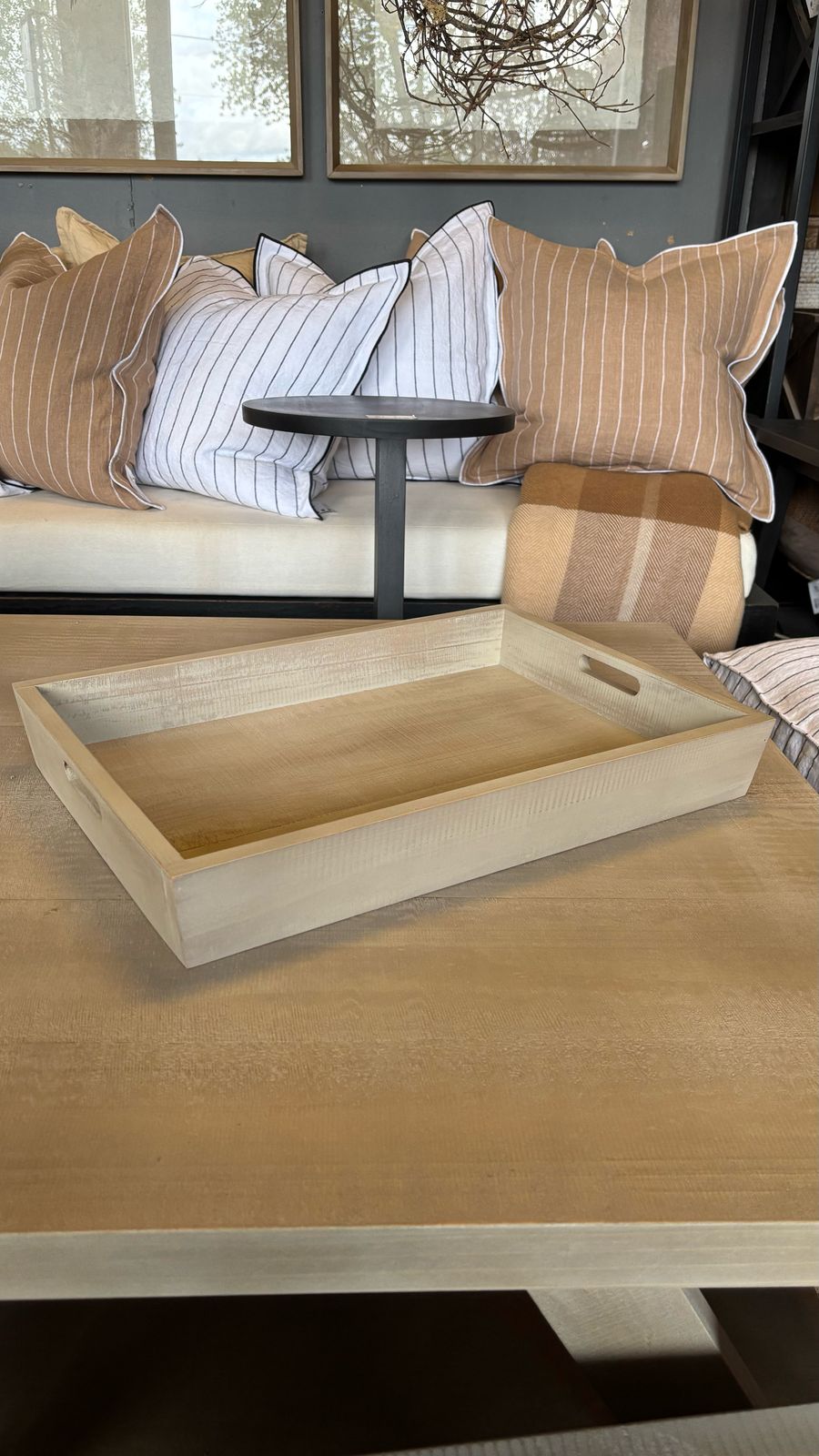Bandeja de Trago — Pino Clear Aserrada Teñido Rústico 50x35x7