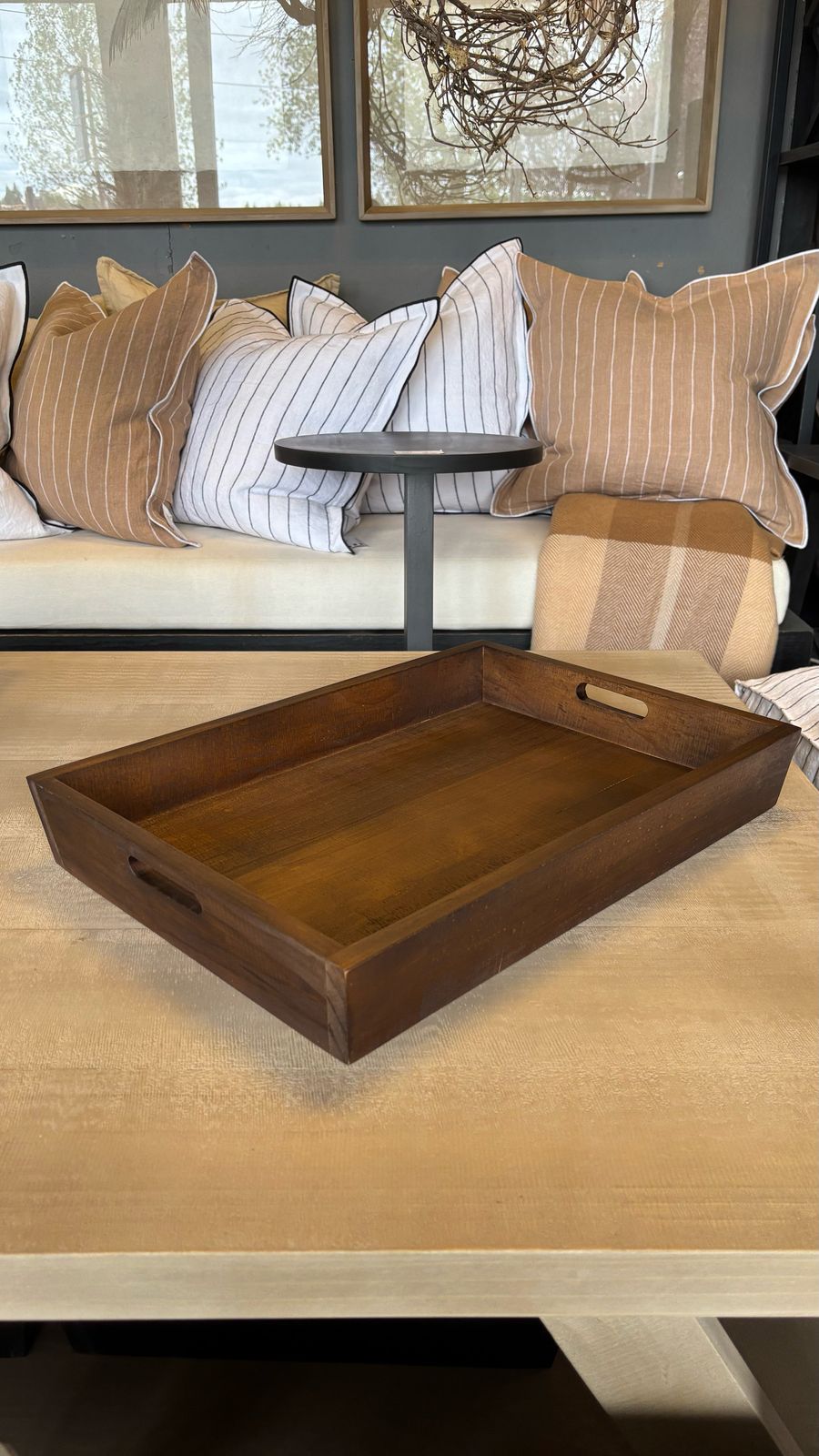 Bandeja de Trago - Pino Clear Aserrada Teñido Café 50x35x7