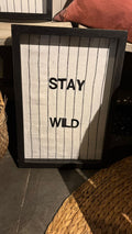 Cuadro Bordado Stay Wild - Pino Clear Pulido Pátina Negra 48x34