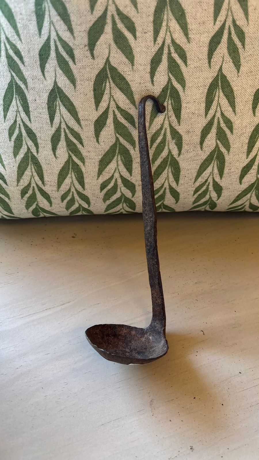 Cucharón Antiguo de Madera — Latón Oxidado Envejecido Extra Extra Chico 19x6