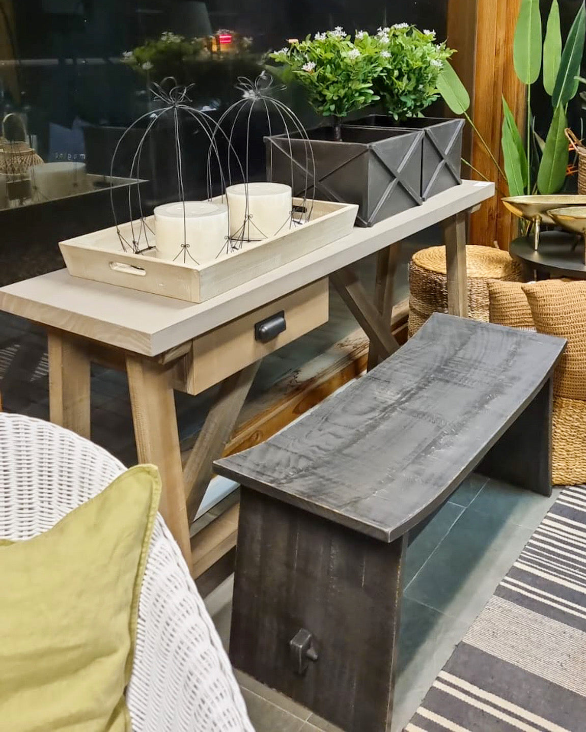 Huanco Largo — Pino Clear Aserrado Pátina Negra 100x38x45