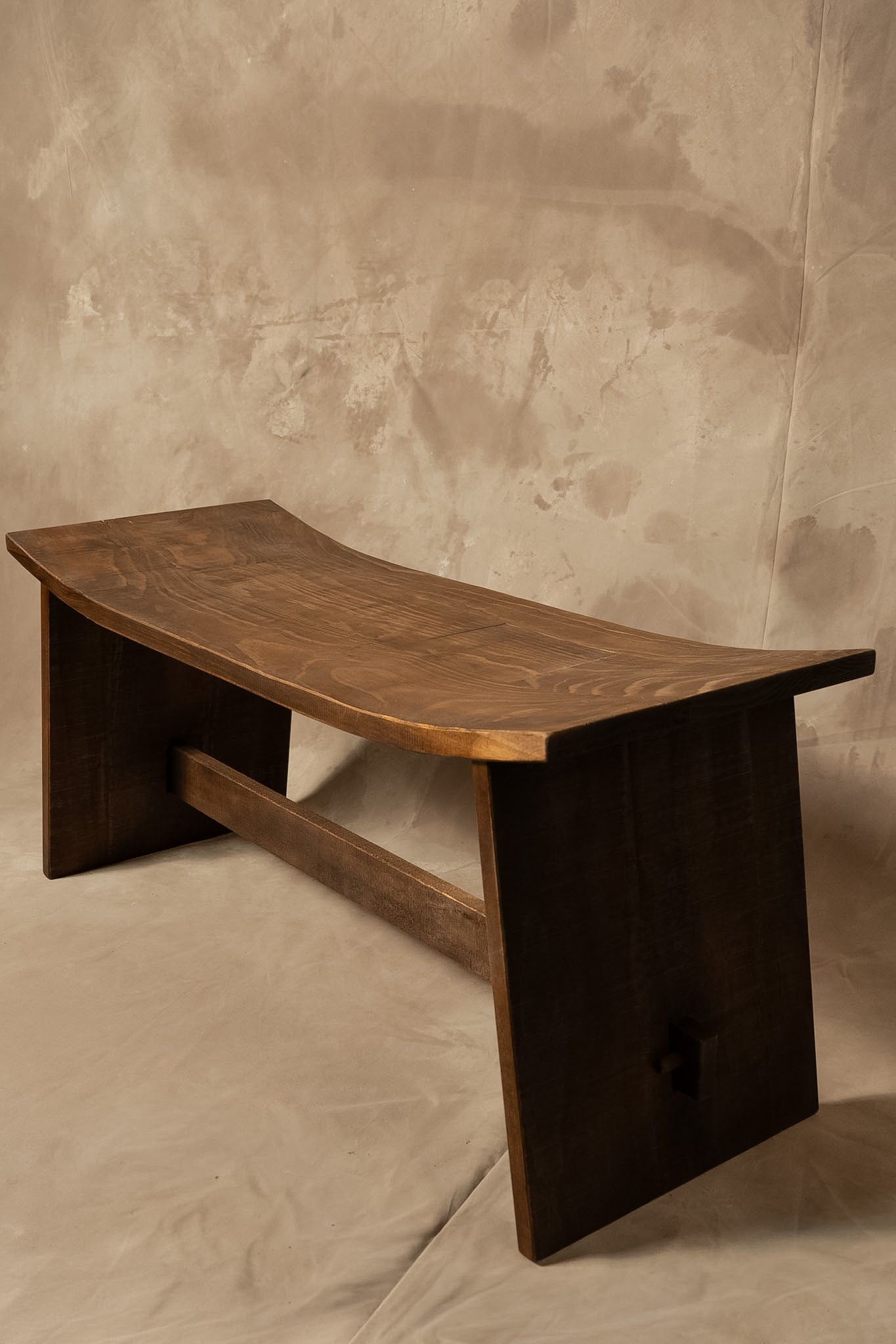 Huanco Largo — Pino Clear Aserrado Teñido Café 100x38x45