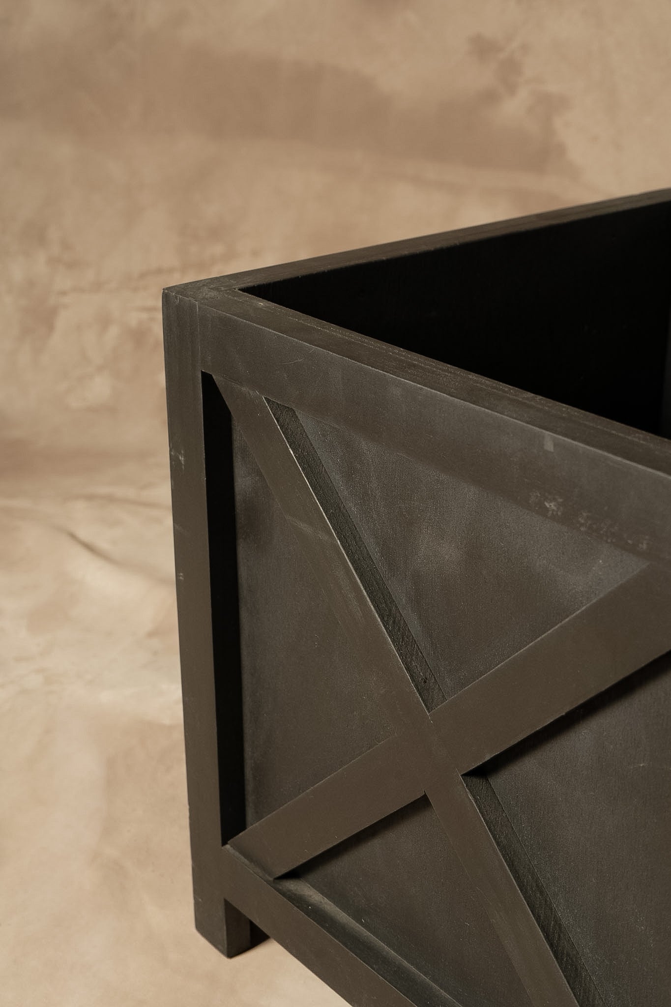 Macetero Cruceta — Negro 45x45x45