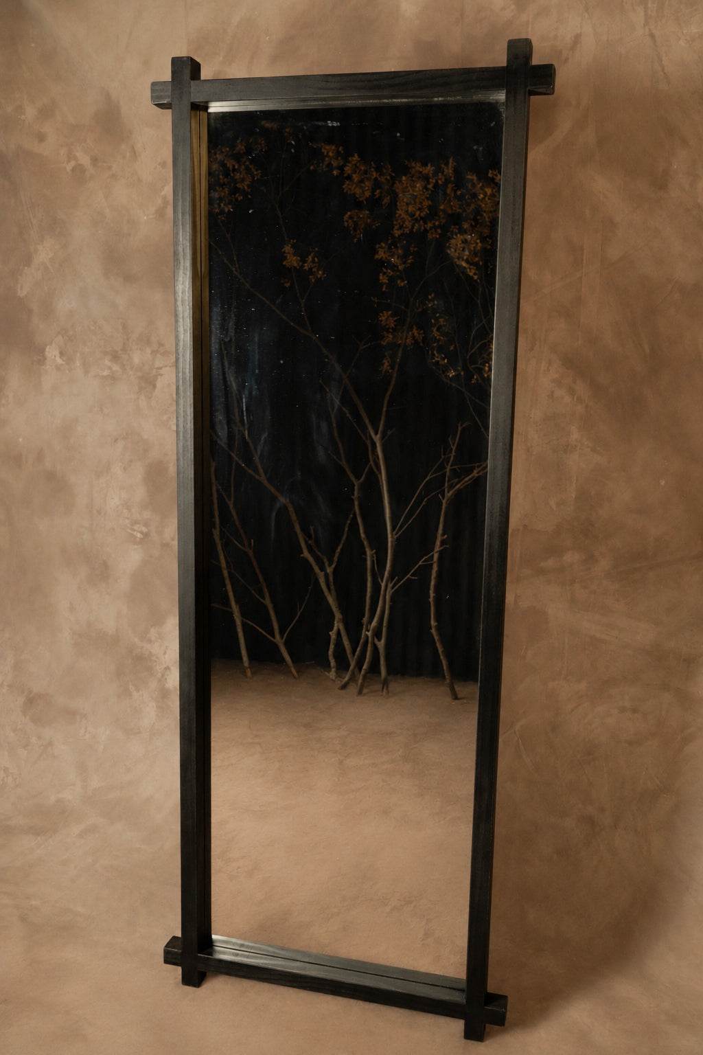 Espejo con Punta Cruzada - Madera Pino Clear Negro 70x180