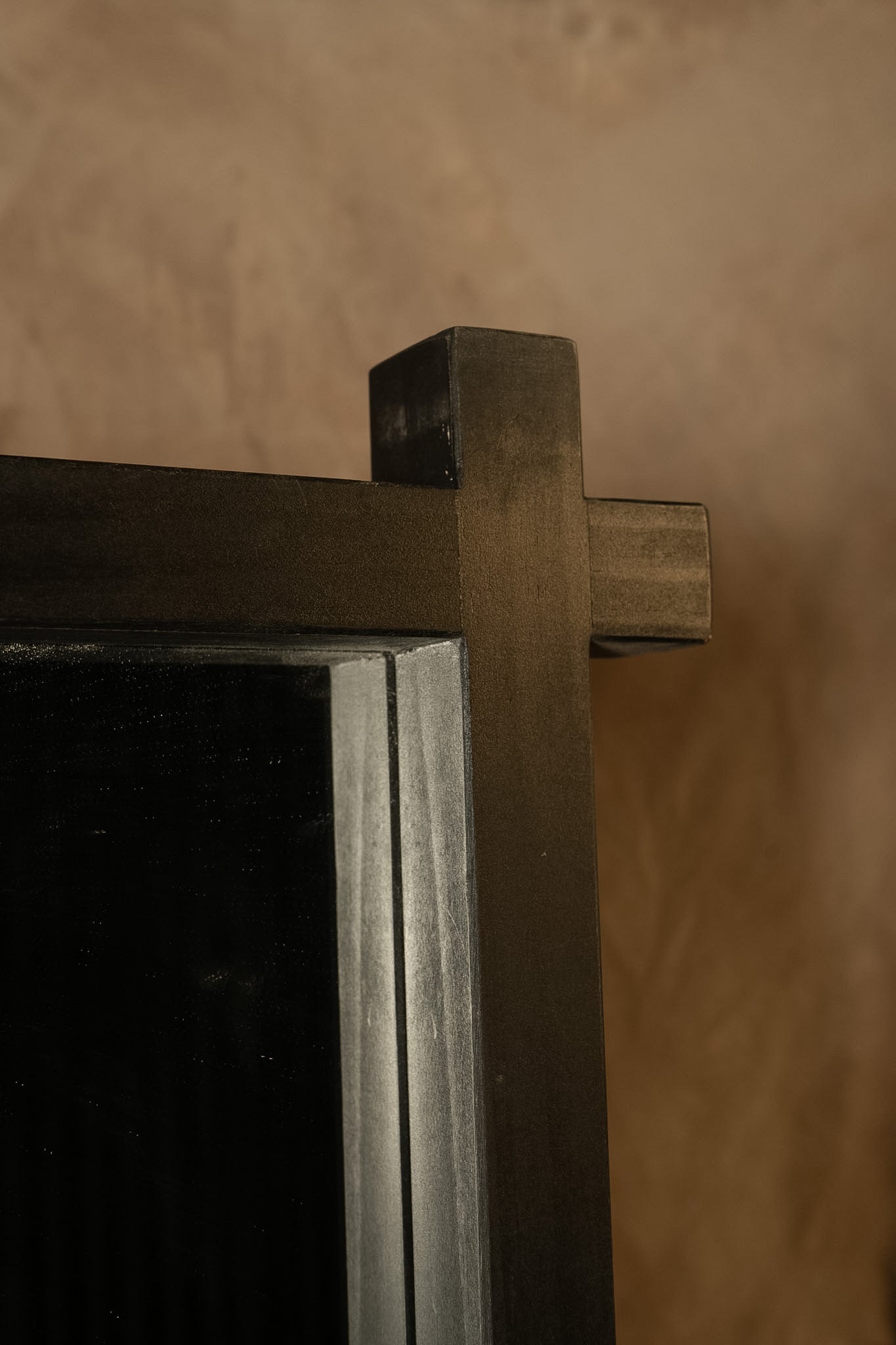 Espejo con Punta Cruzada — Madera Pino Clear Negro 70x180