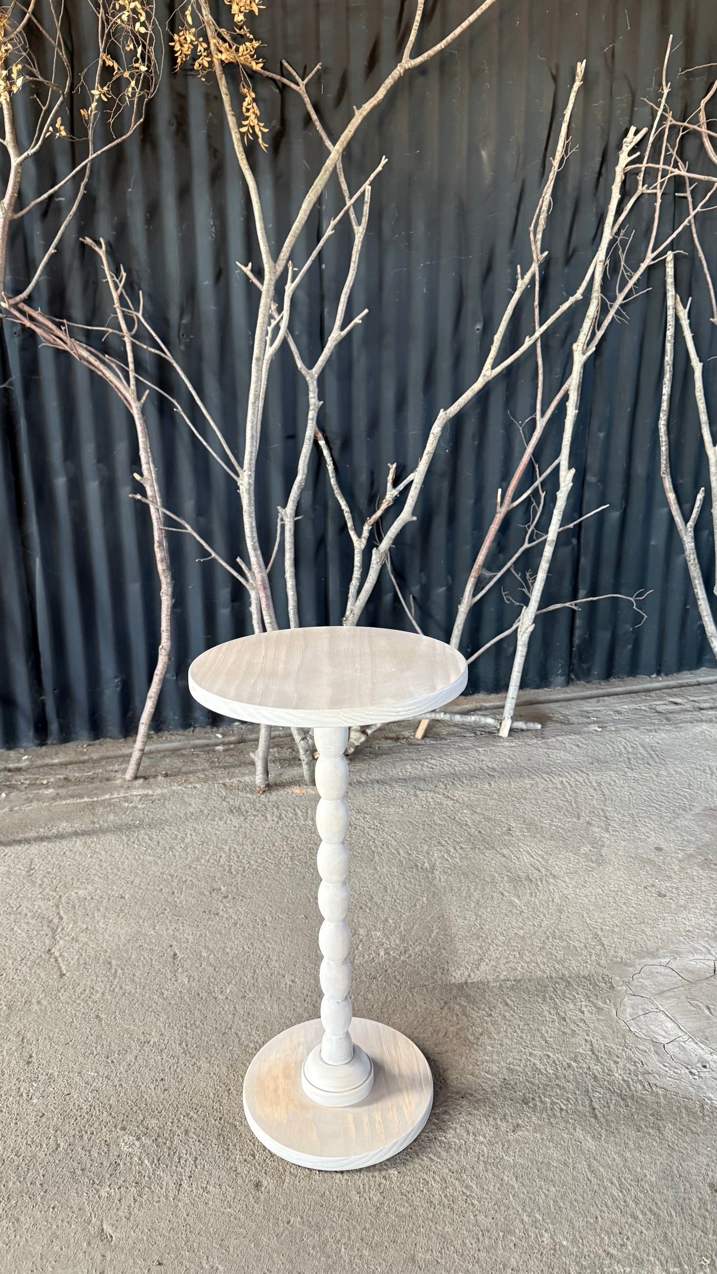 Mesa Auxiliar — Pino Clear Pulido Teñido Rústico Claro 32x32x59