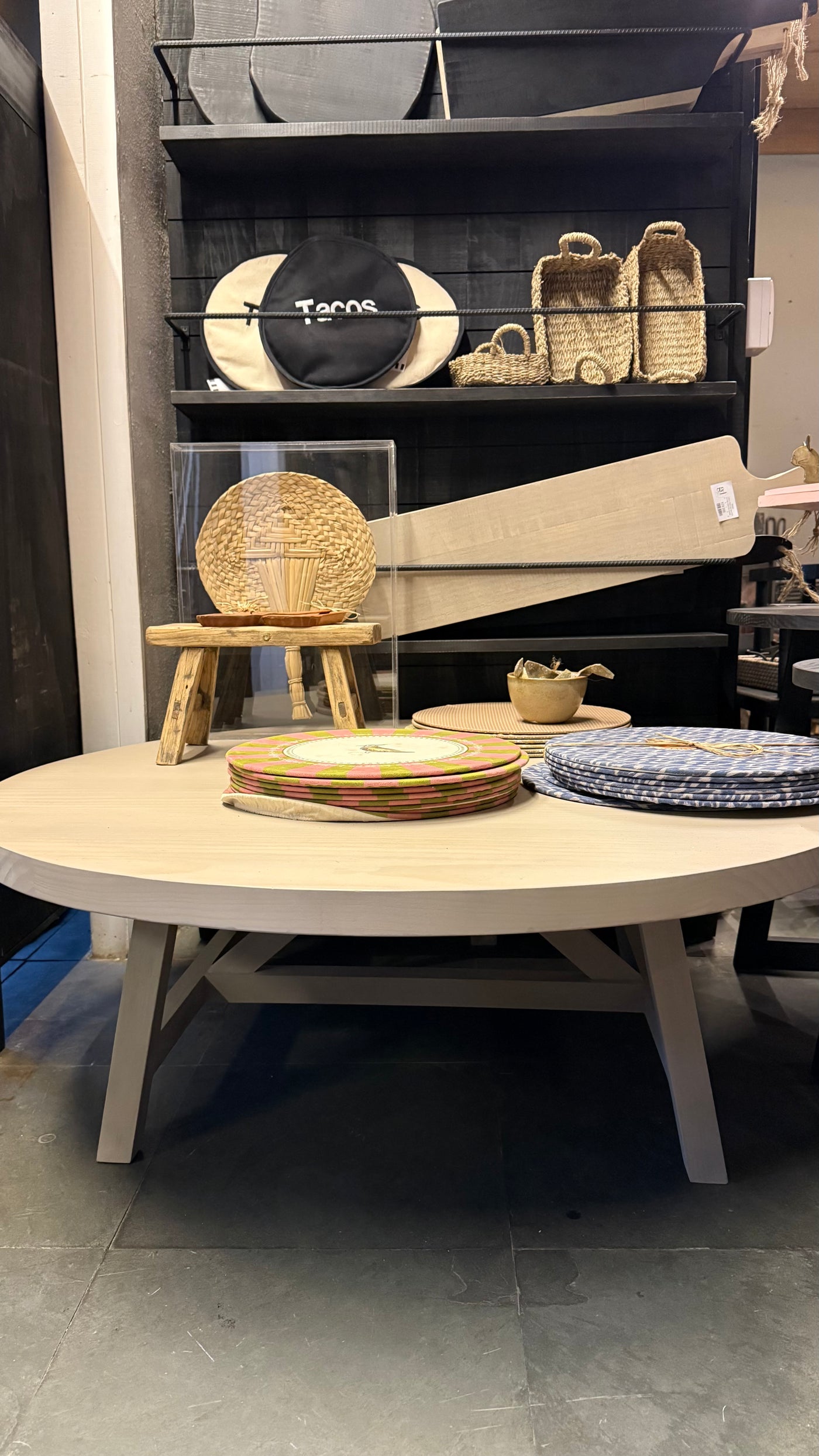 Mesa de Centro Andrea — Pino Clear Teñido Rústico Aserrada Gris Beige Envejecido 110x110x40