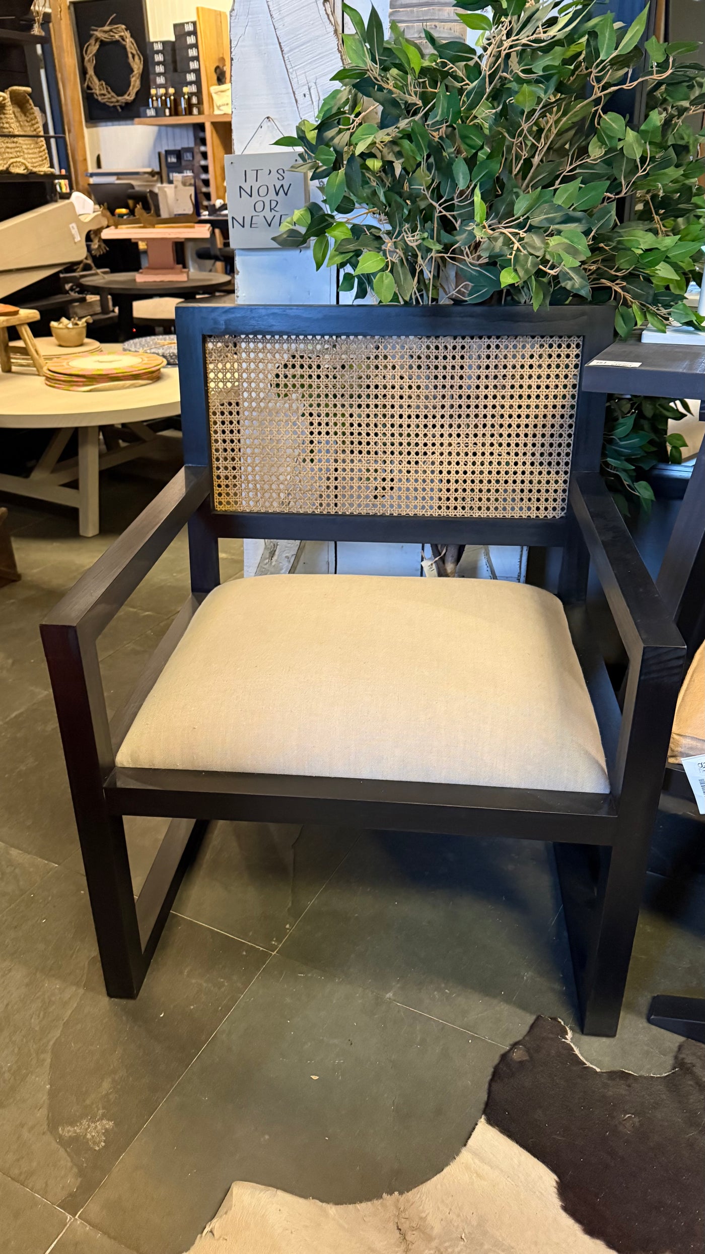 Butaca Cartagena — Madera Tepa Pulida Negro 68x62x81
