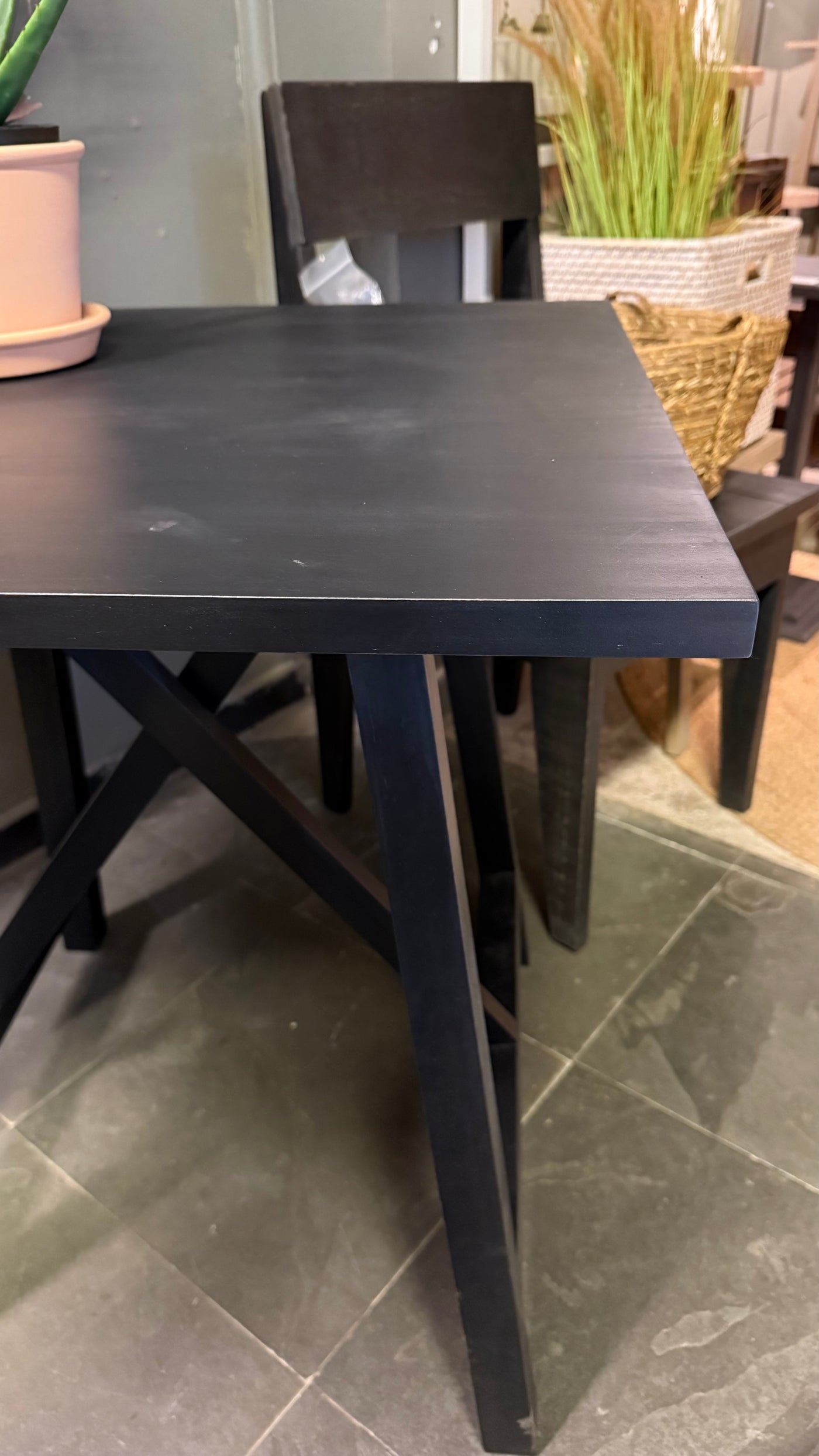 Mesa Lateral Paola — Pino Clear Pulido Pátina Negra 65x65x70