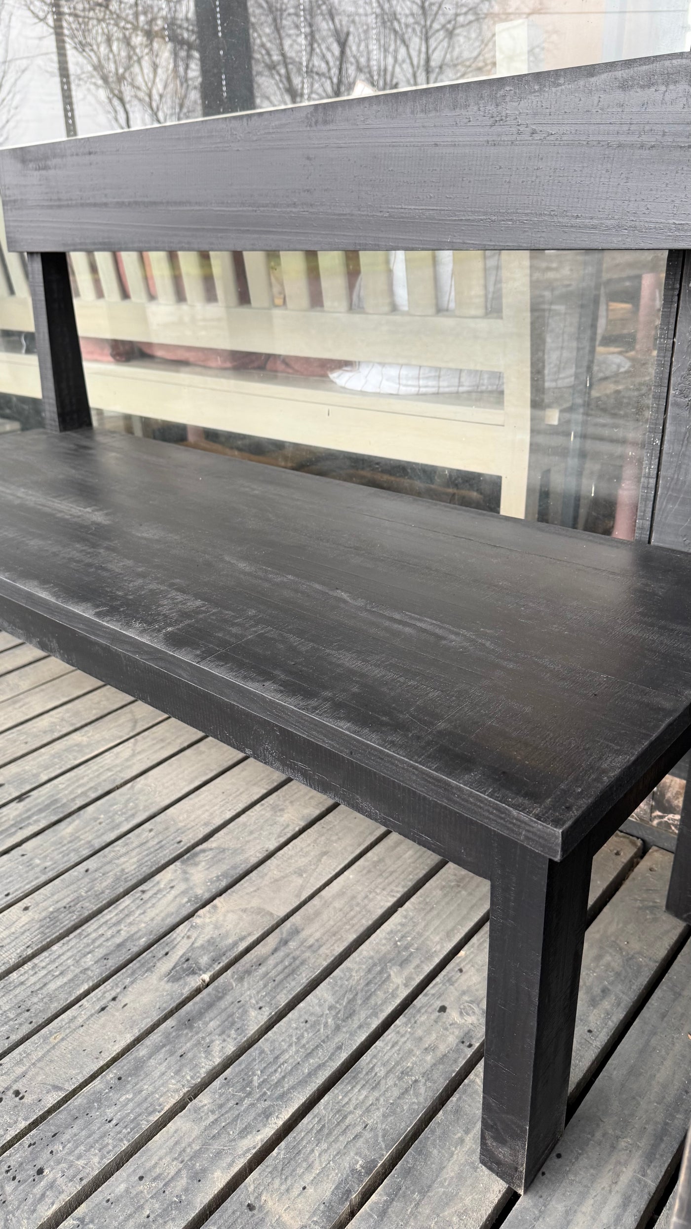 Banca Rústica con Respaldo — Pátina Negra 120x45x80