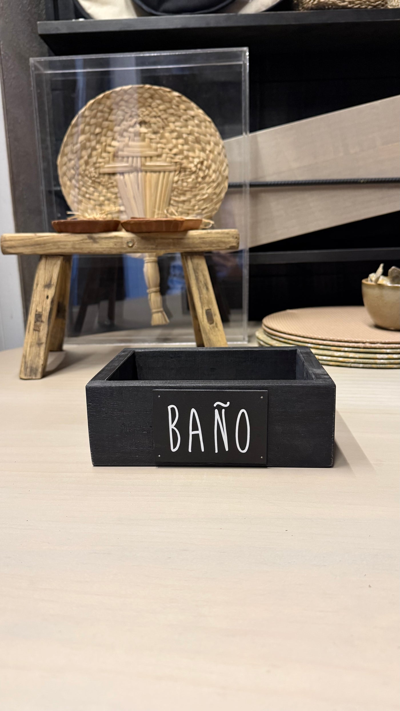 Caja de Baño — Pátina Negra 20x15x7