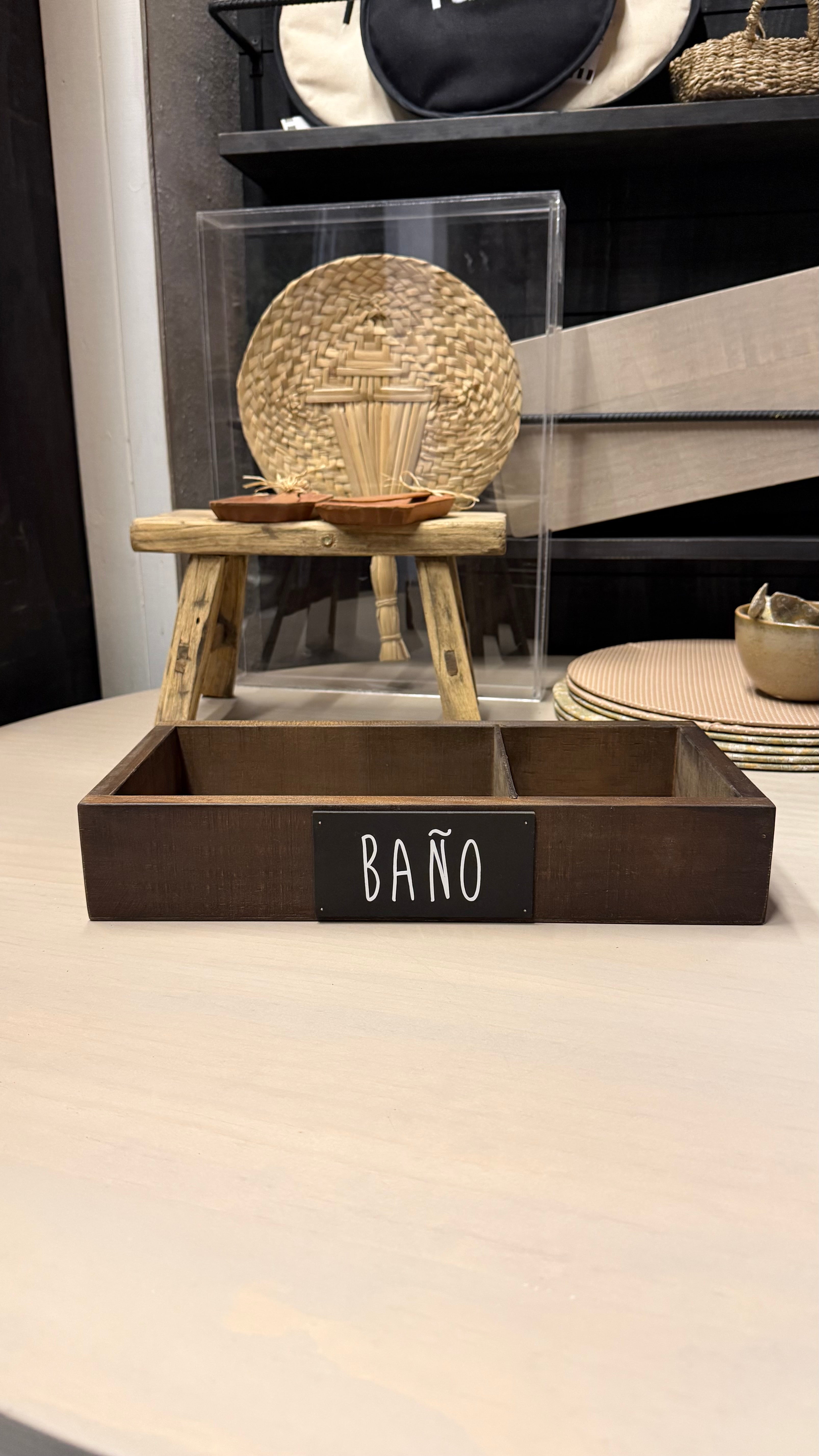 Caja de Baño con División - 38x7x18