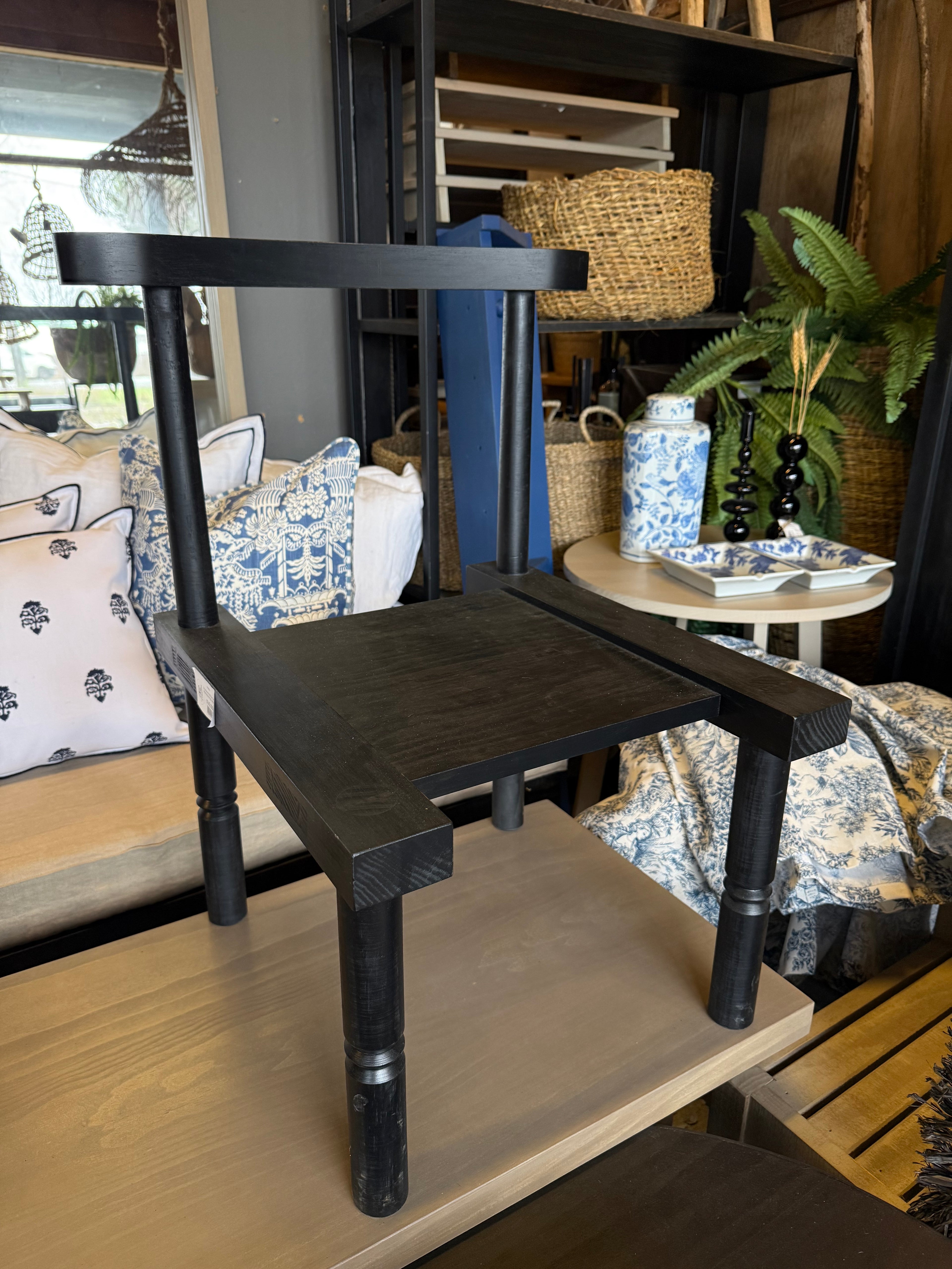 Silla Baja Rústica - Pino Clear Aserrada Pátina Negra 54x50x70