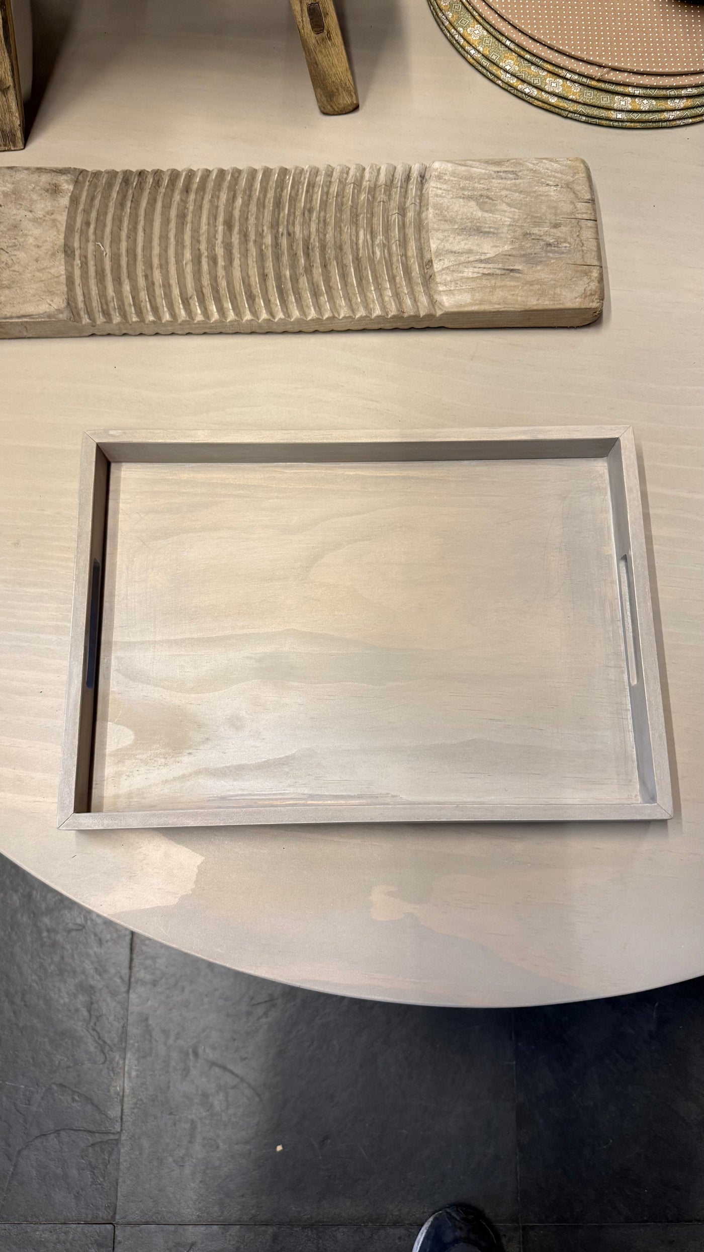 Bandeja Rectangular — Dora Pino Clear Teñido Rústico Claro 38x27x4