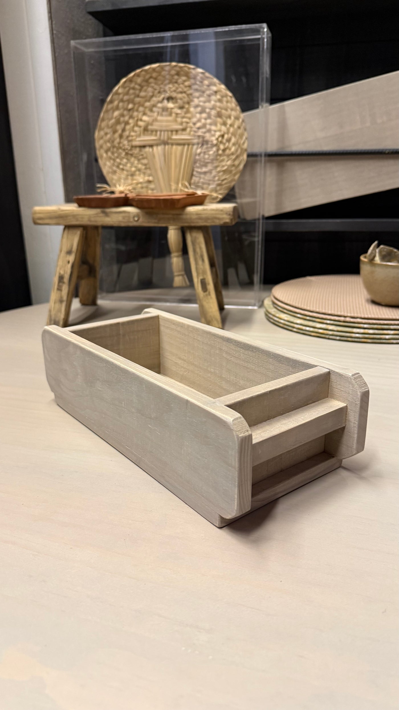 Caja Multiuso — Pino Clear Teñido Rústico Aserrada Gris Beige Envejecido 32x14x9