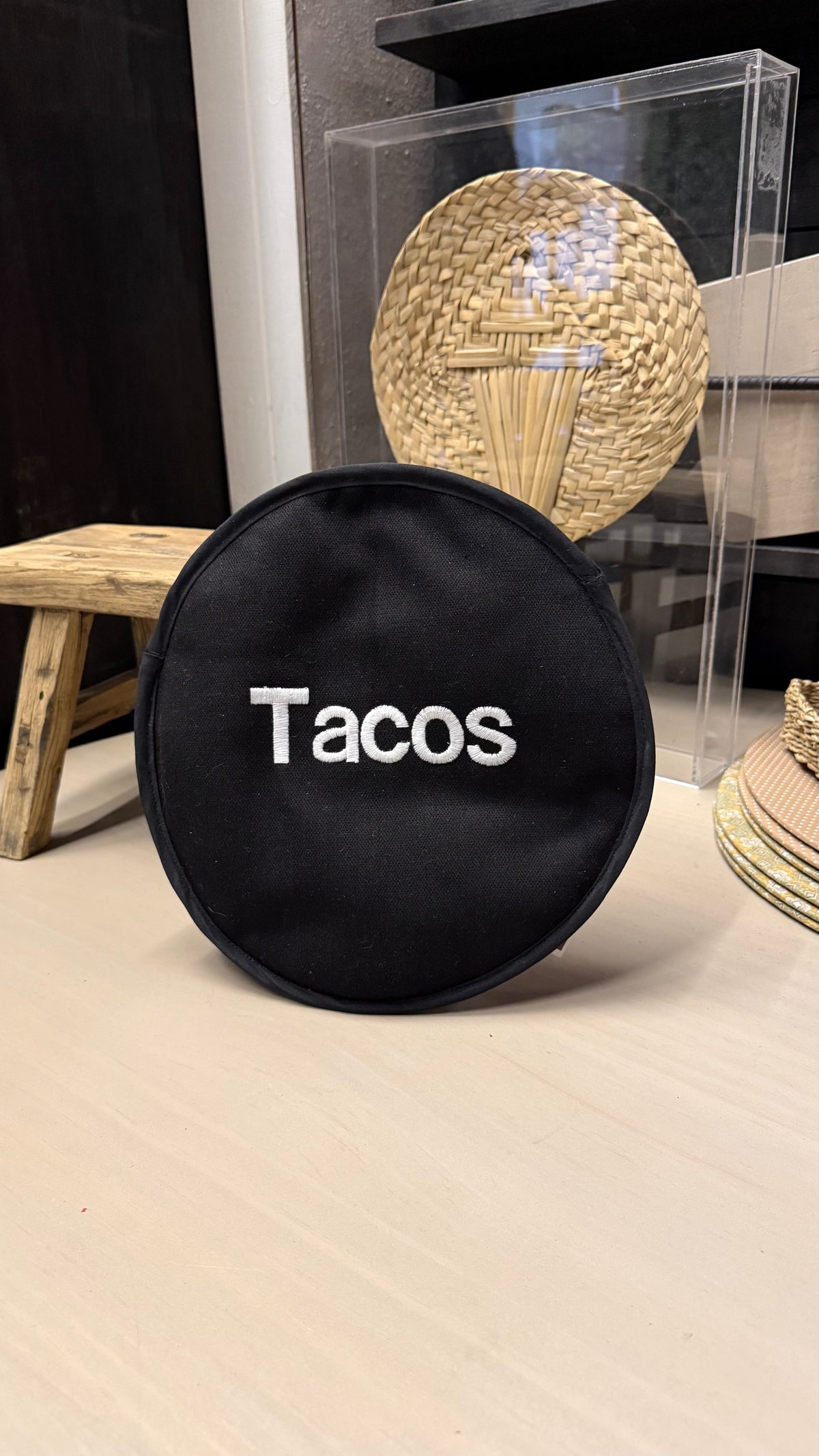 Funda de Taco Bordada