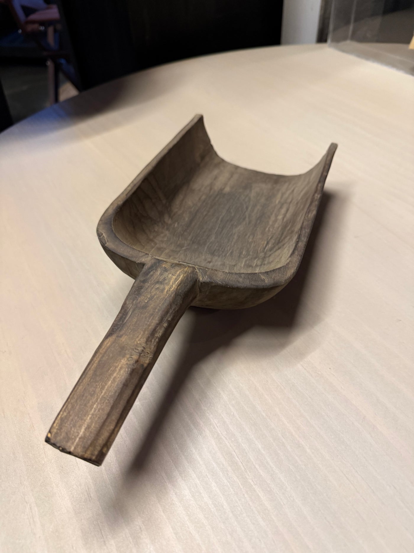 Pala Decorativa de Madera Antigua — Tamaño Mediano 37x15.5x7