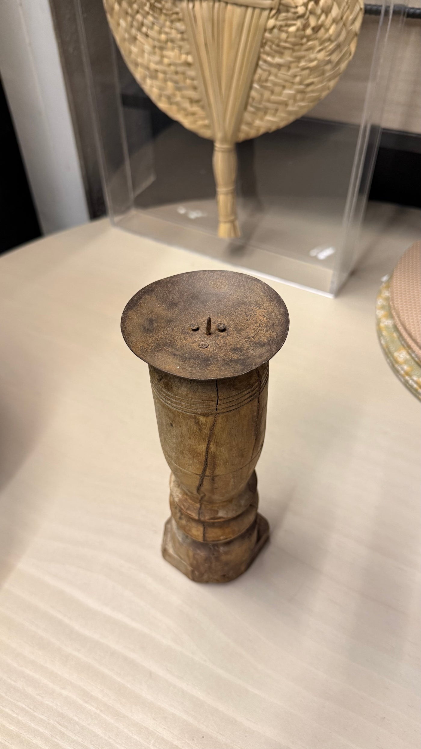 Candelabro de Madera Antigua — Diseño 2 9x26