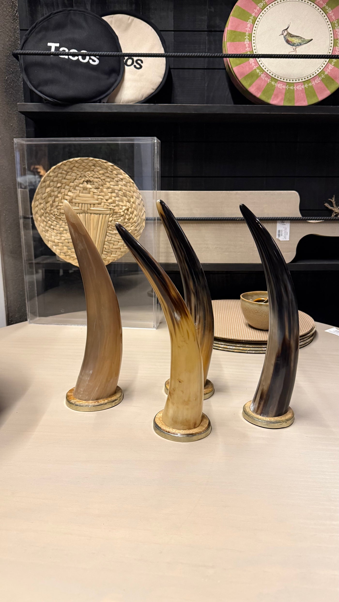 Cacho Decorativo — 10x9x34