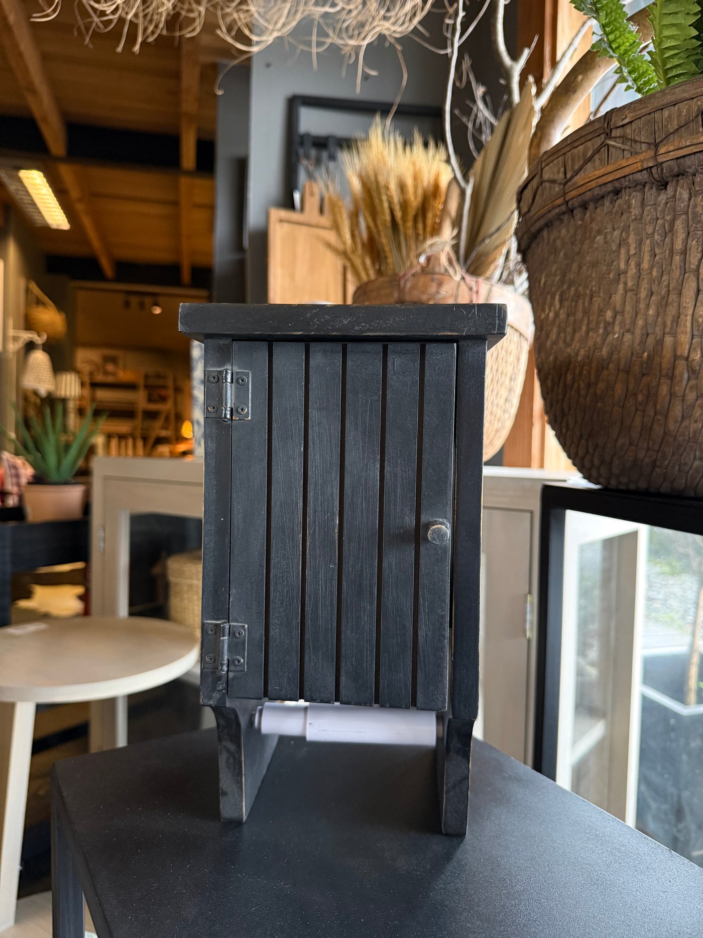Porta Confort de Madera — Pátina Negra 16x18x30