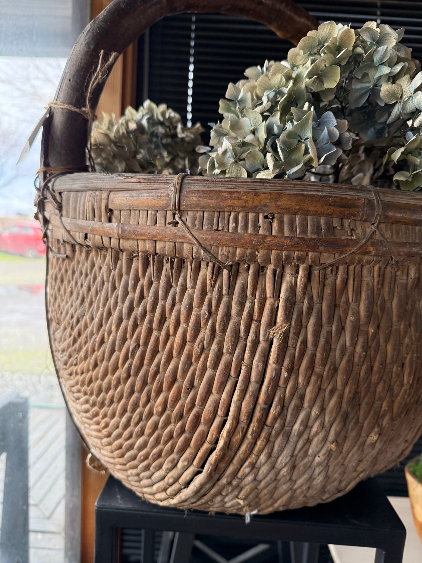 Canasto Antiguo de Rattan — Ovalado 46x46x55