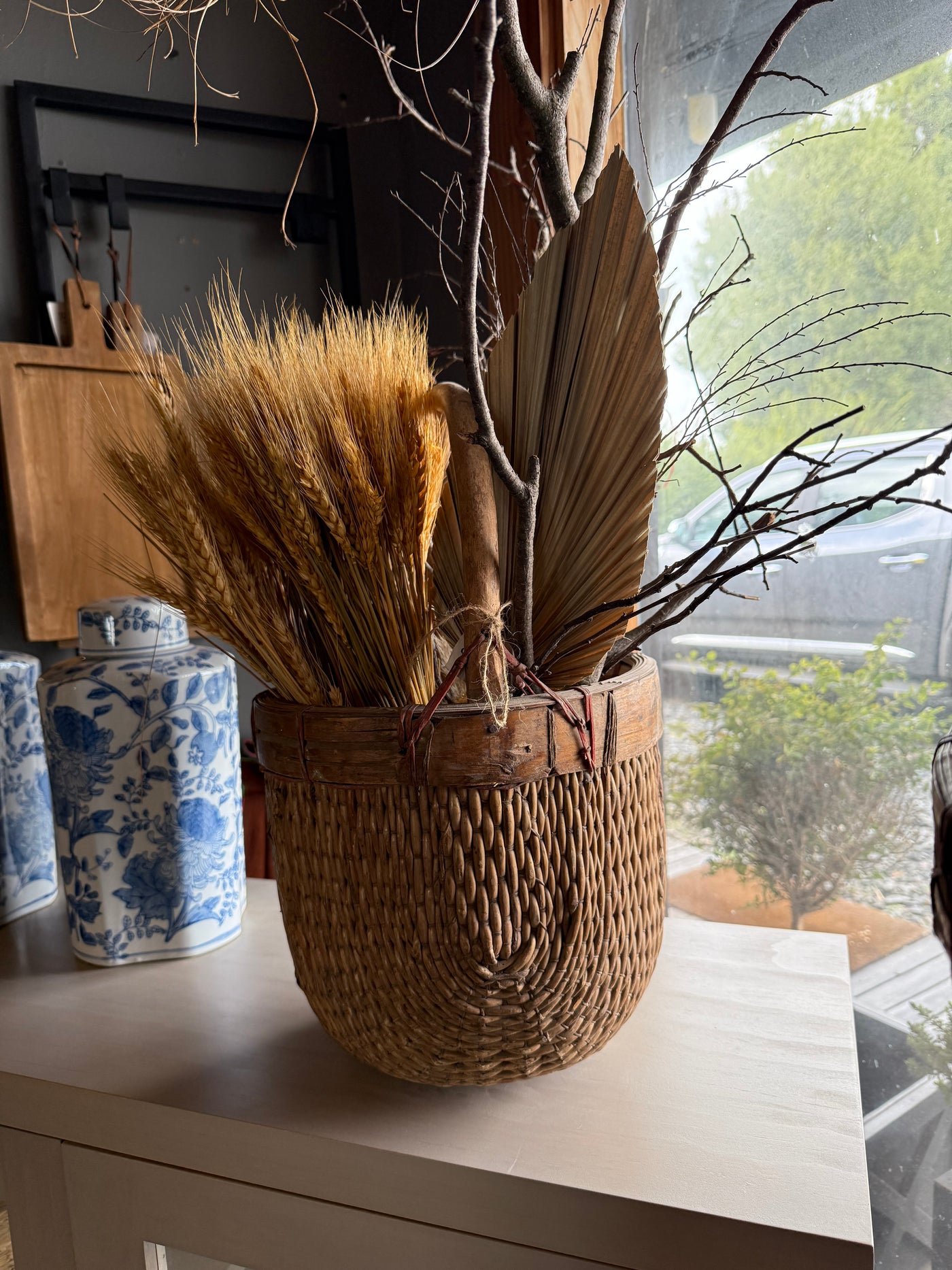 Canasto Antiguo de Rattan — Tamaño Chico 25x42