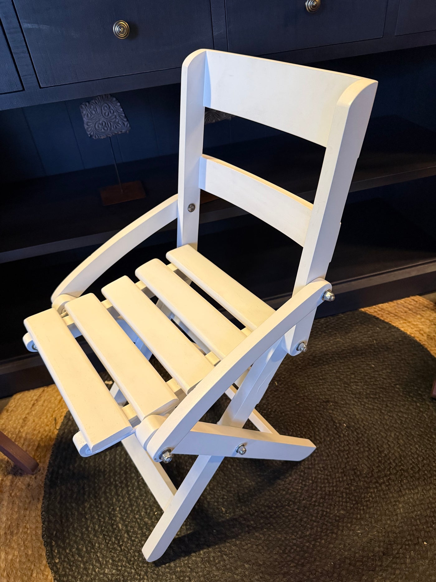 Silla Gabriela — Pino Clear Plegable Blanca 35x40x66