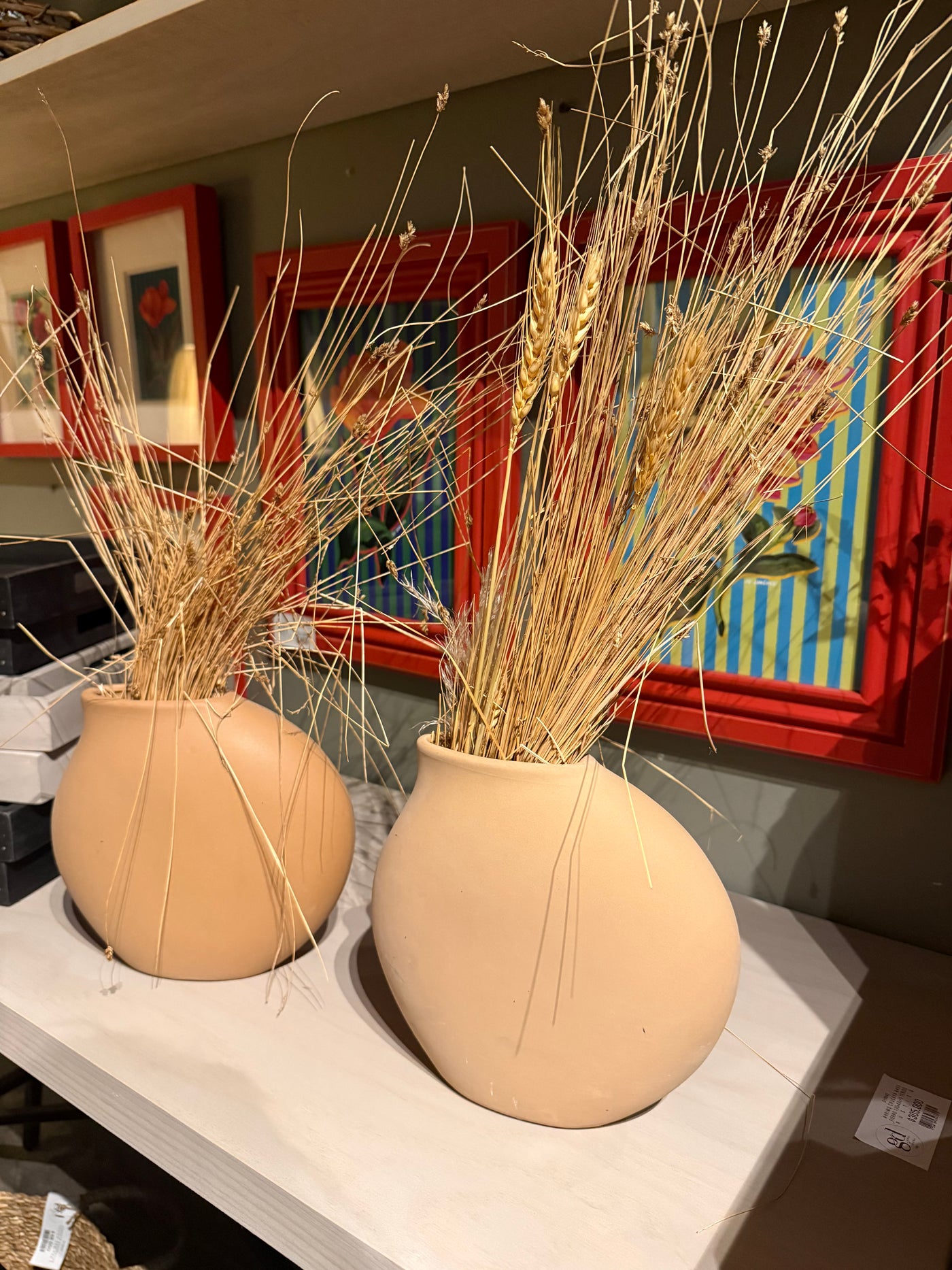 Florero Panzudo — Beige Tamaño Mediano 20x6x19