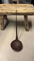 Cucharón Antiguo de Madera - Latón Oxidado Envejecido Tamaño Chico 31x9