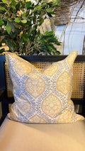 Cojín de Lino Bordado - Diseño Borde Bordado Amarillo 50x50