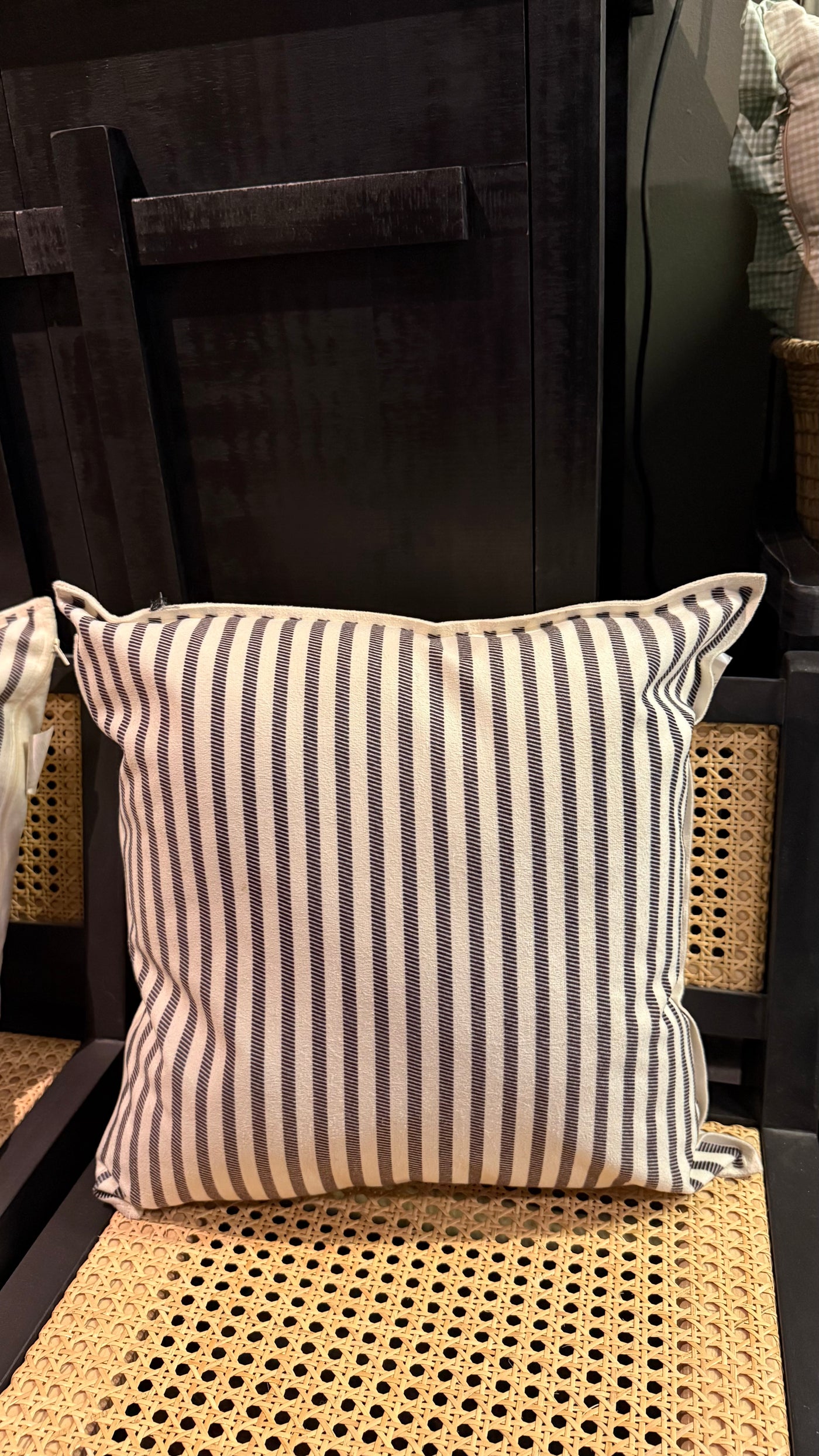 Cojín con Diseño Estampado — Diseño 6 Lino Con Pestaña 45x45