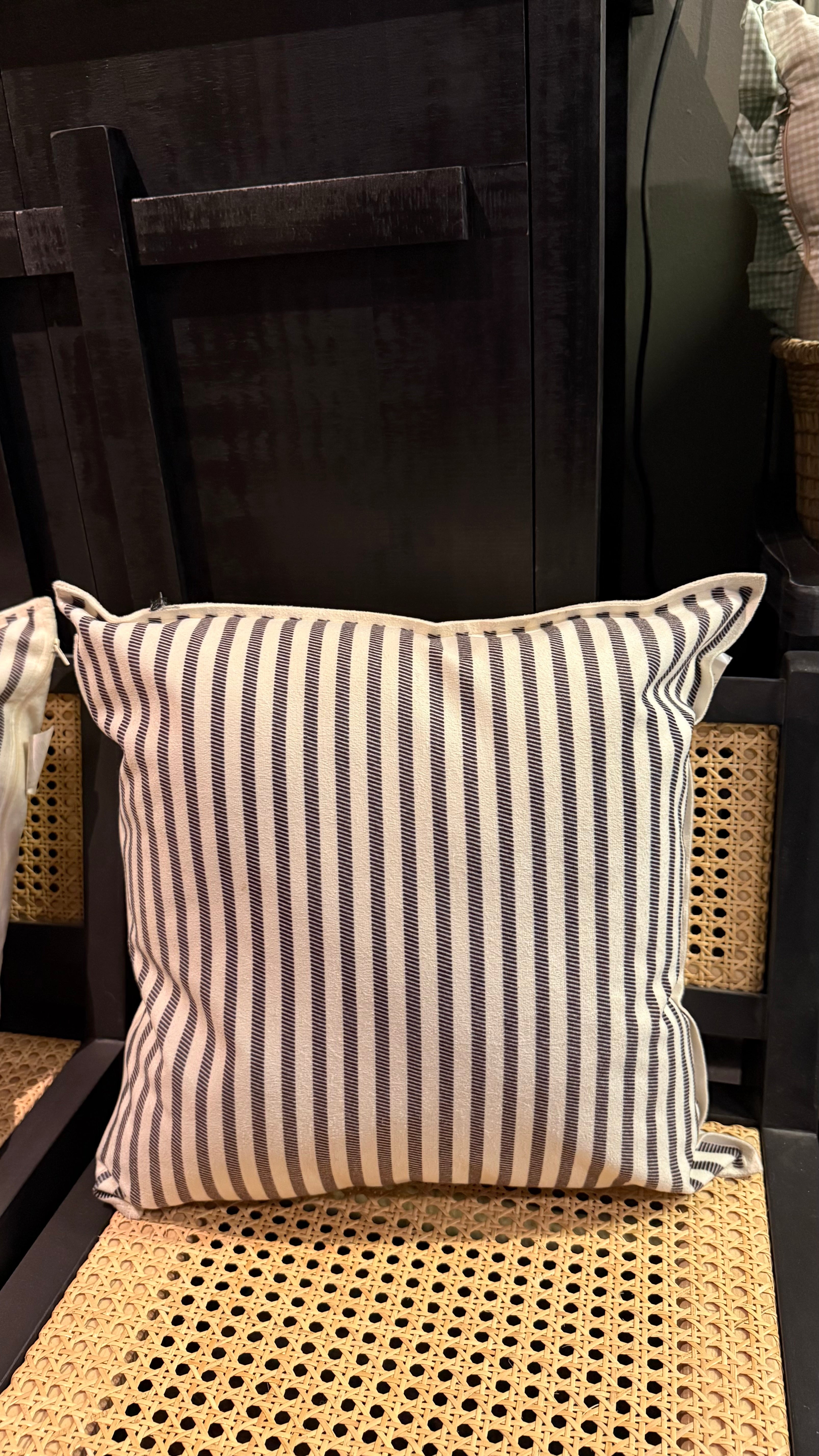 Cojín con Diseño Estampado - Diseño 6 Lino Con Pestaña 45x45