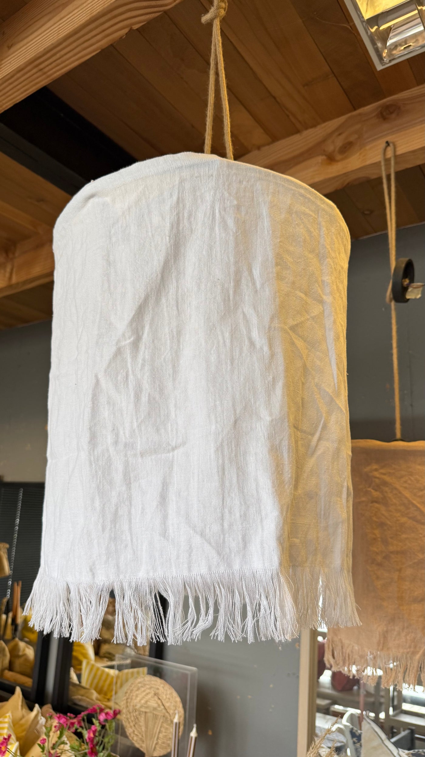 Lámpara Colgante con Funda de Lino con Flecos — Blanco 45x55