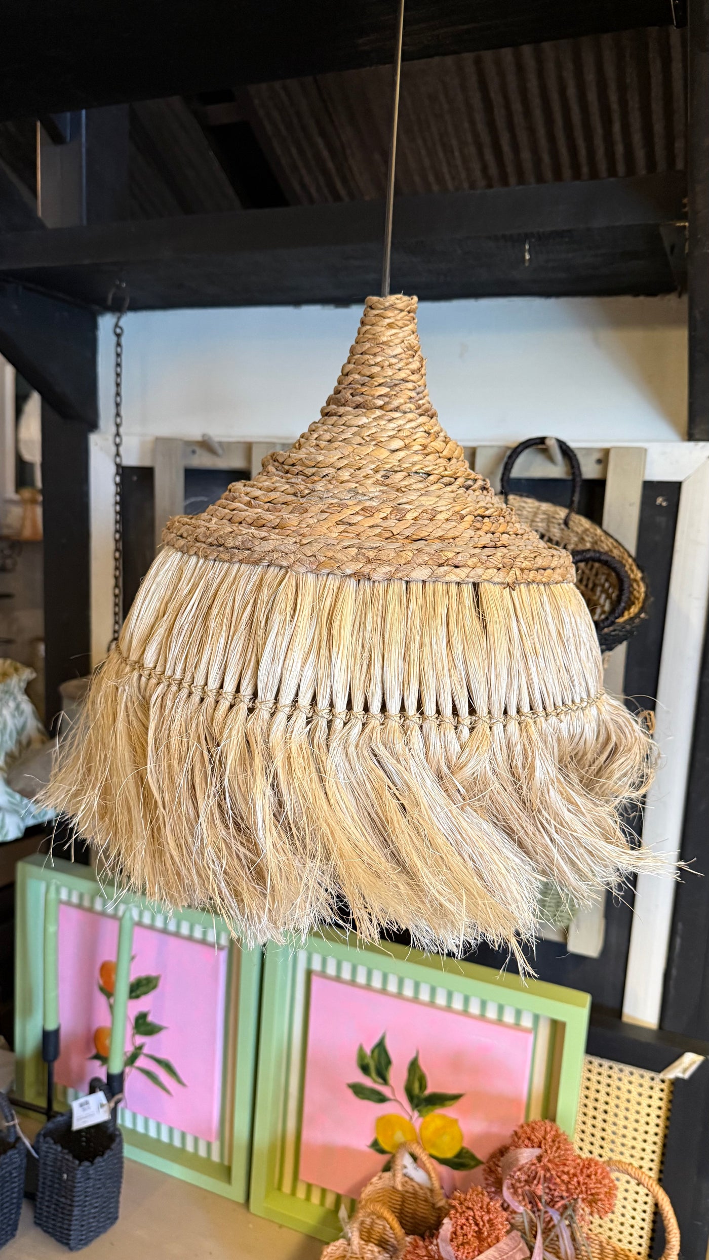 Lámpara Colgante de Fibra Natural con Flecos — Trenzado Tamaño Chico 34x34
