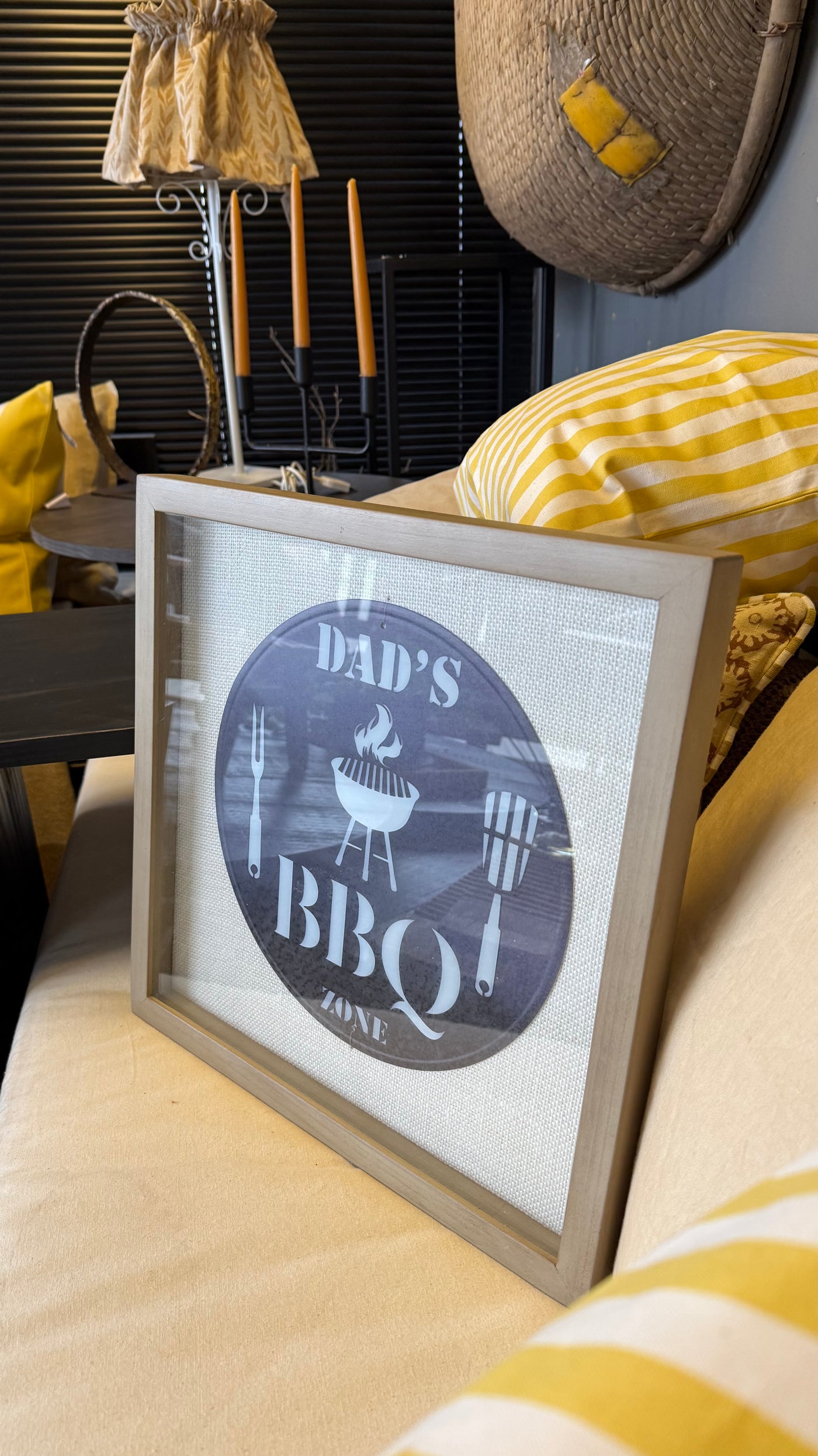 Cuadro Lata BBQ Azul — Blanco 41x41