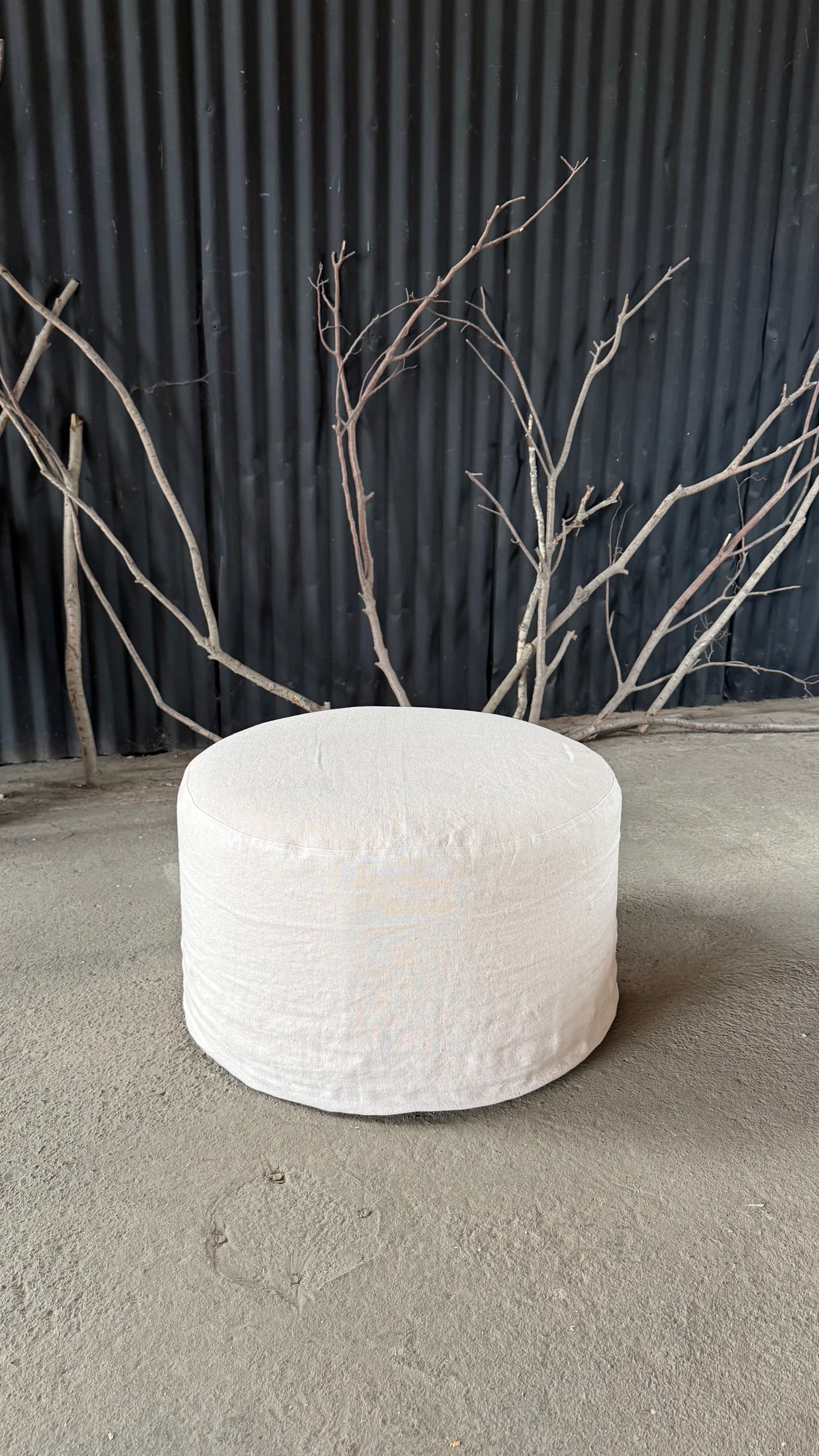 Puff Redondo con Funda de Lino — Beige 62x62x36
