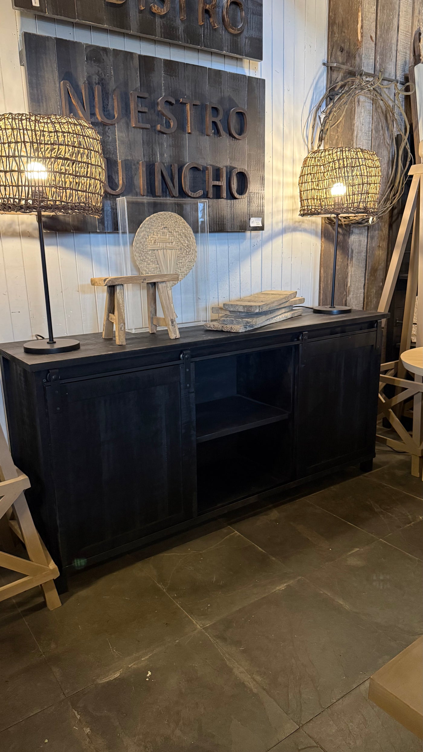Mueble Puertas Correderas — Pátina Negra 160x40x76