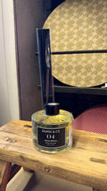 Difusor de Varitas - Aroma Green Morning Vidrio Envase Vidrio y Tapa Negra 200 Ml 8.5x22