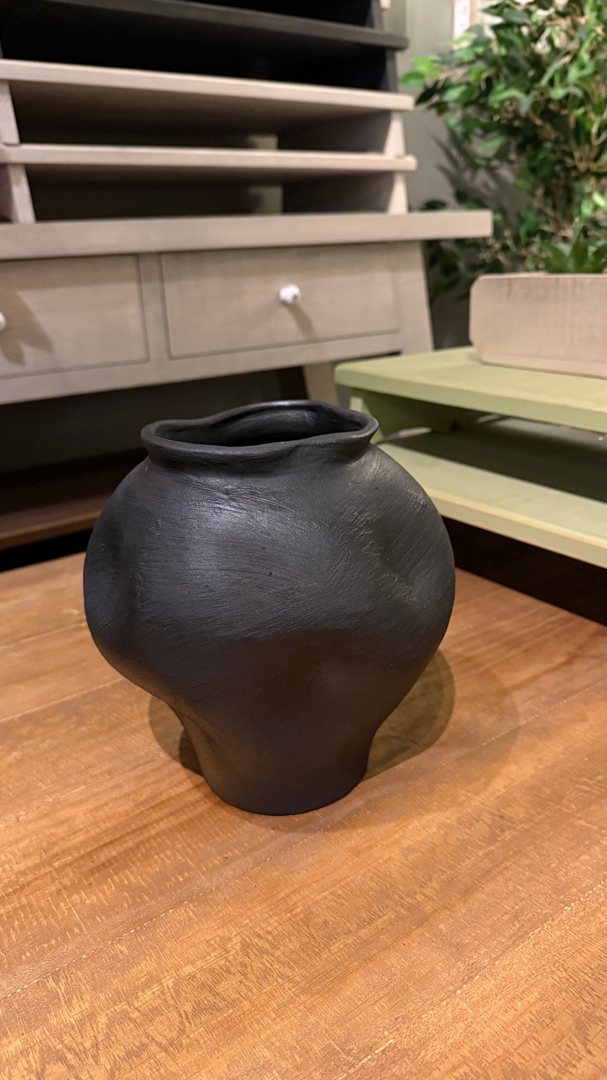Florero — Irregular Negro 22x22x22