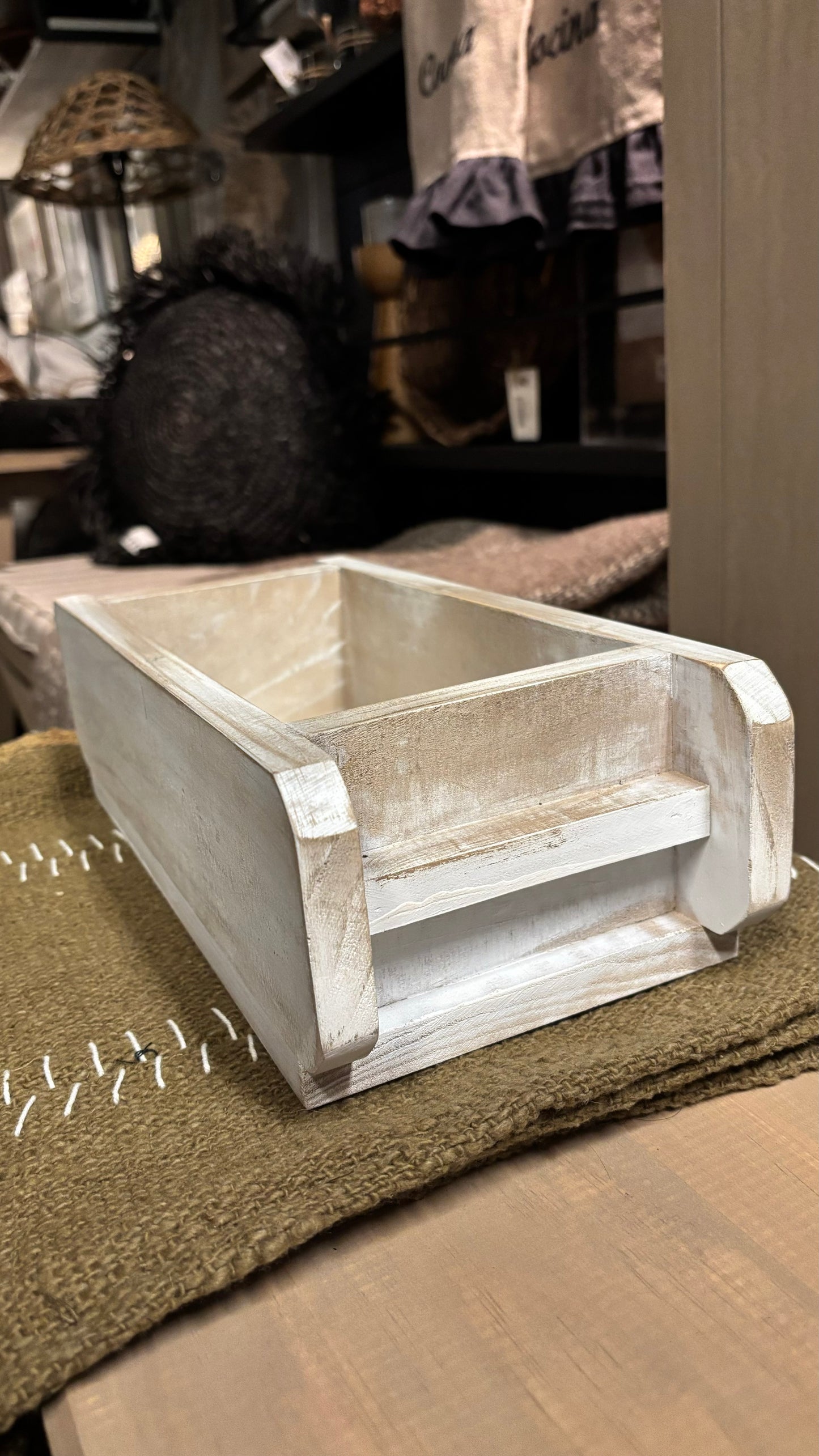 Caja multiuso pátina blanca