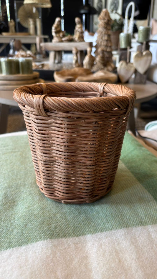 Maceta rattan