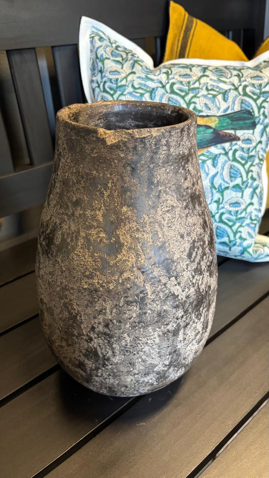 Vasija ceramica envejecida l diseño 1